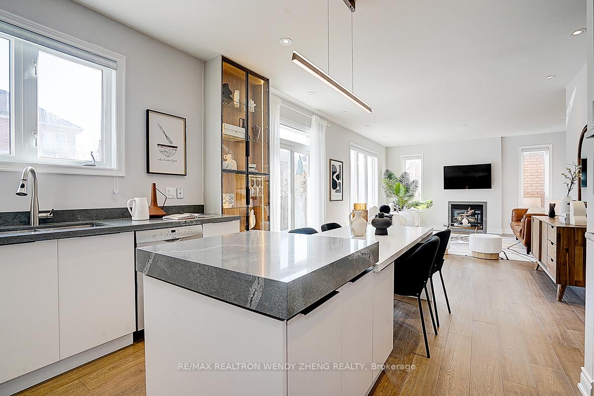 Photo 23 of 21 Castleview Crescent, Markham, Victoria Manor-Jennings Gate — HOMEH