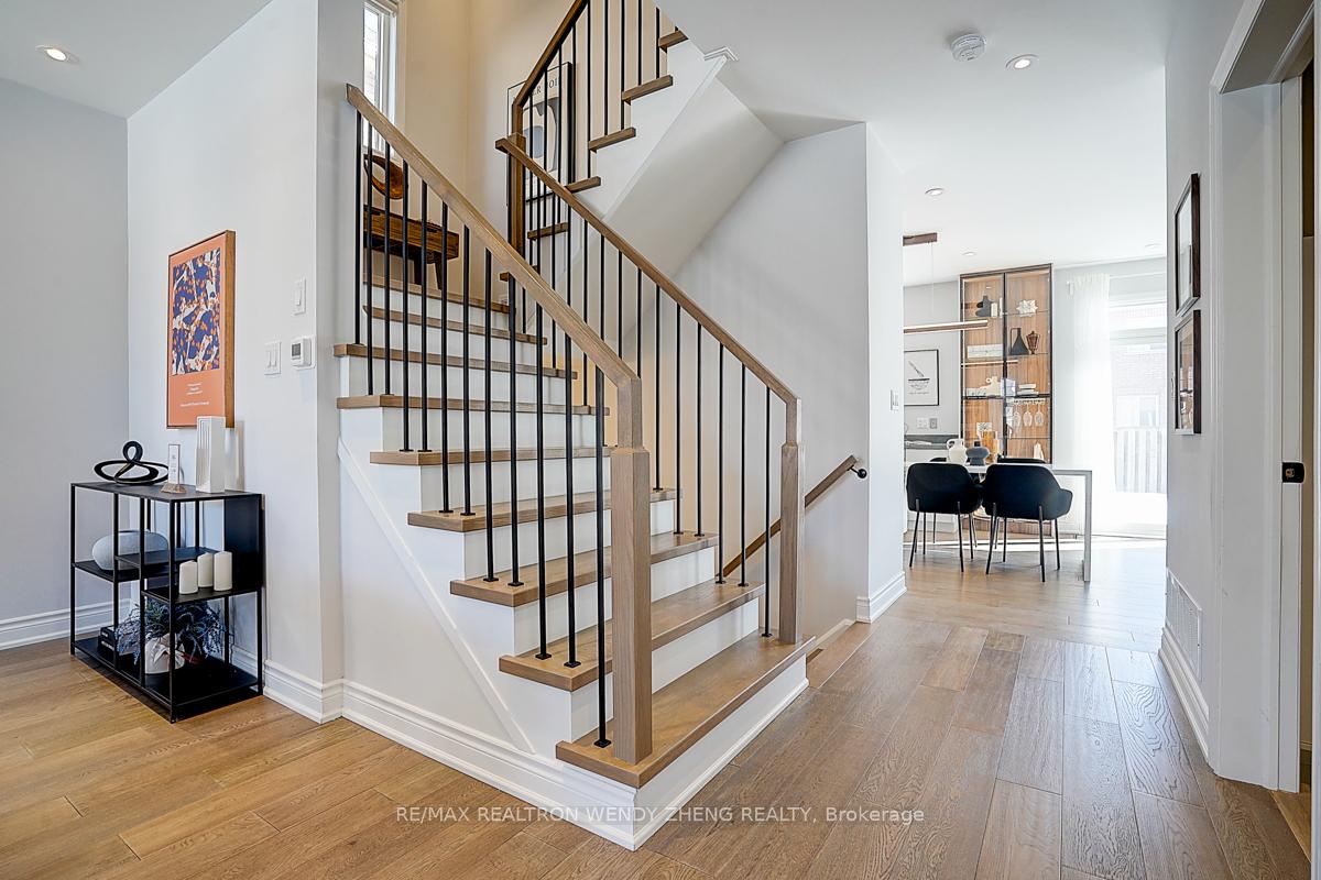 Photo 26 of 21 Castleview Crescent, Markham, Victoria Manor-Jennings Gate — HOMEH