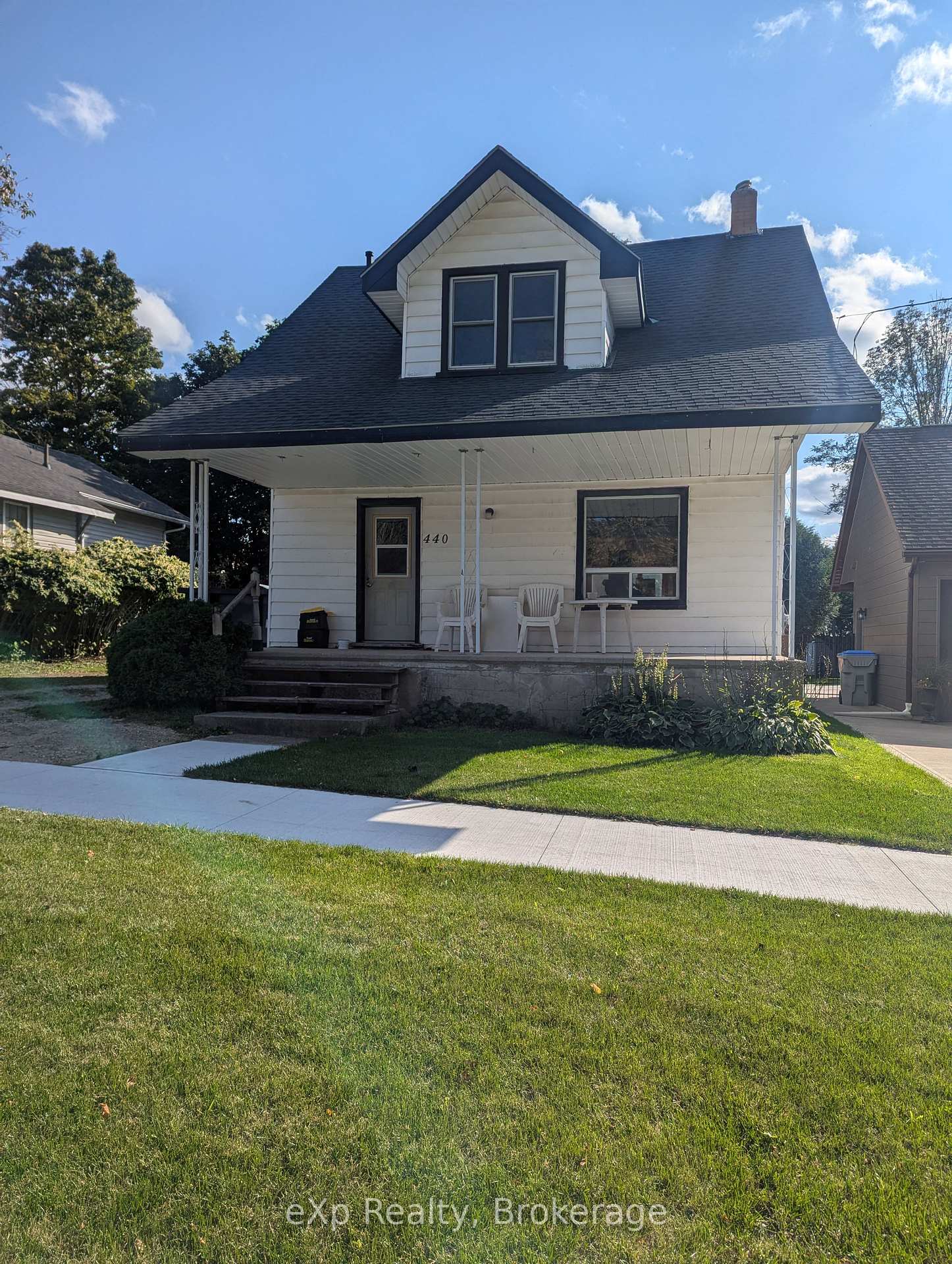 Photo 1 of 440 Binning Street W, North Perth, Listowel — HOMEH