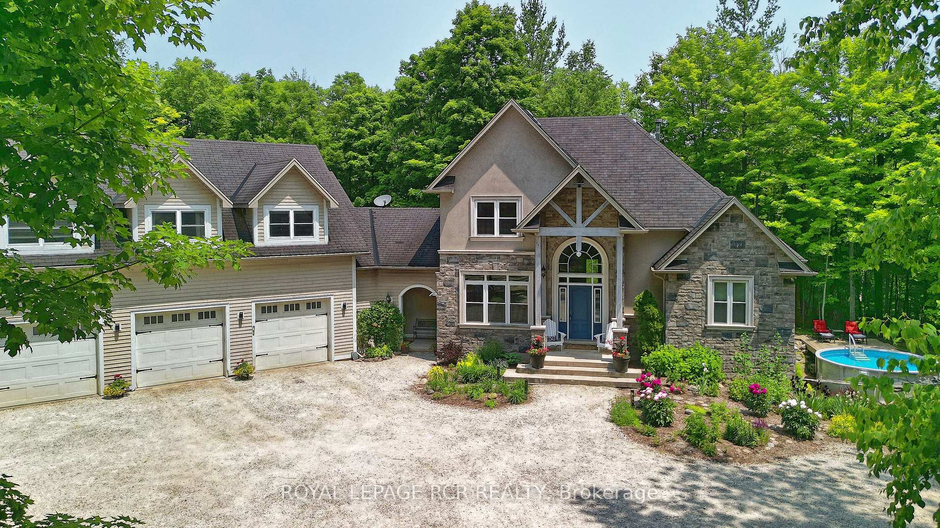 Front of 837568 4th Line E