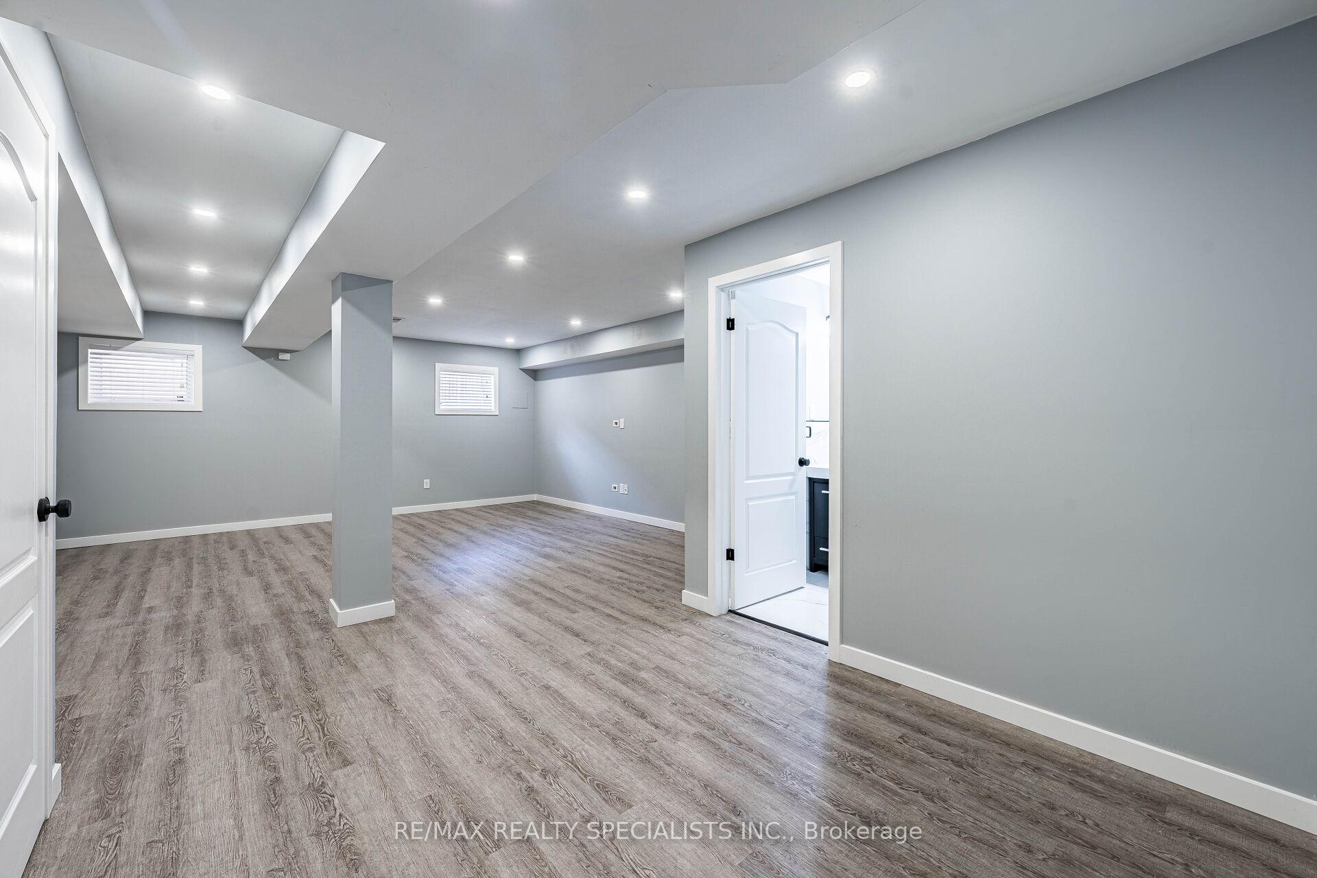 Photo 16 of 55 Henry Crescent, Milton, Willmott — HOMEH