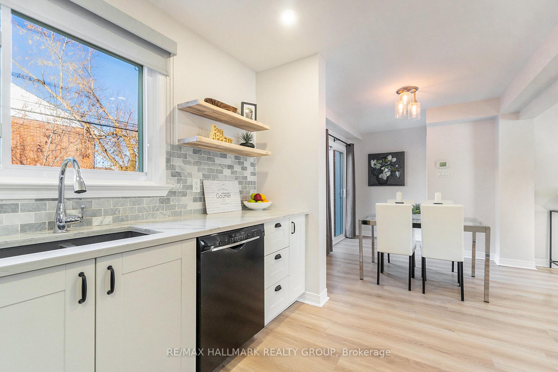 Photo 11 of 836 Cummings Avenue, Ottawa, Castle Heights/Rideau High — HOMEH