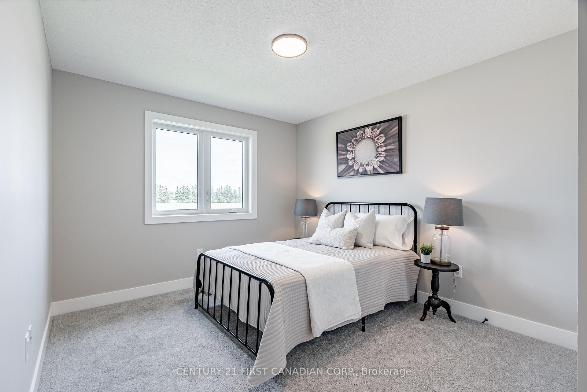 Photo 31 of 38 Postma Crescent, North Middlesex, Alisa Craig — HOMEH