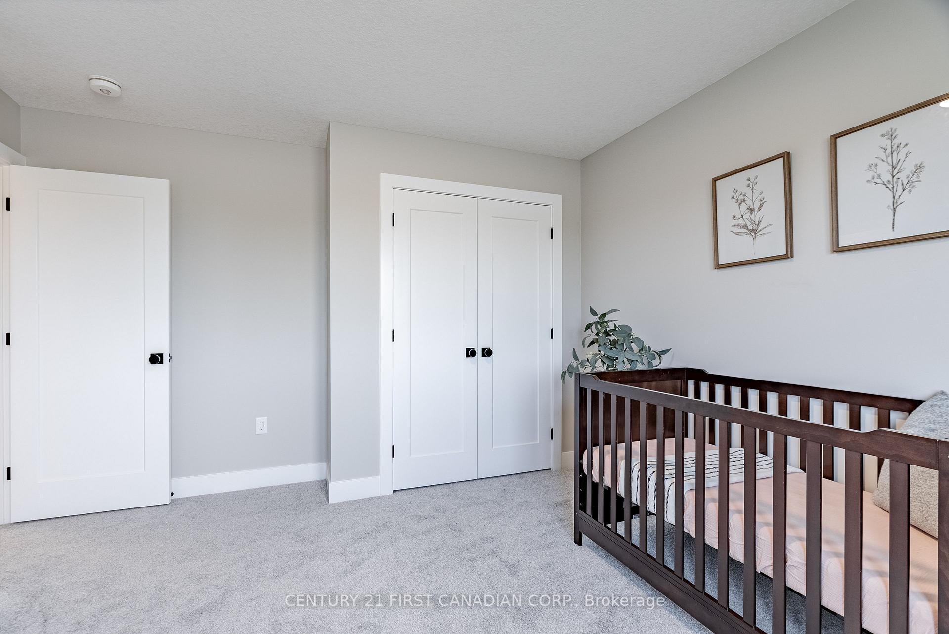 Photo 34 of 38 Postma Crescent, North Middlesex, Alisa Craig — HOMEH