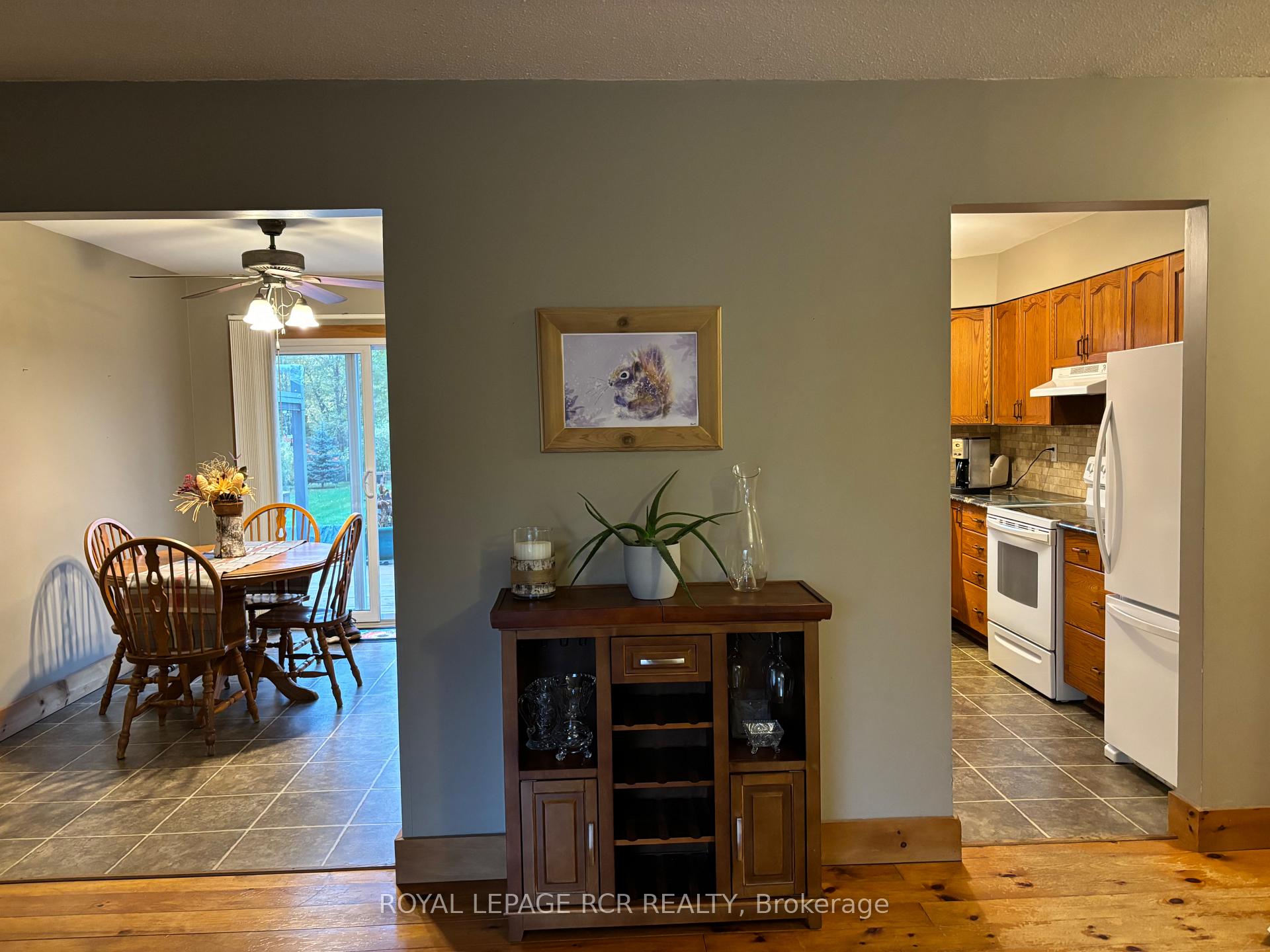 Photo 5 of 18 Maes Crescent, Mulmur, Rural Mulmur — HOMEH