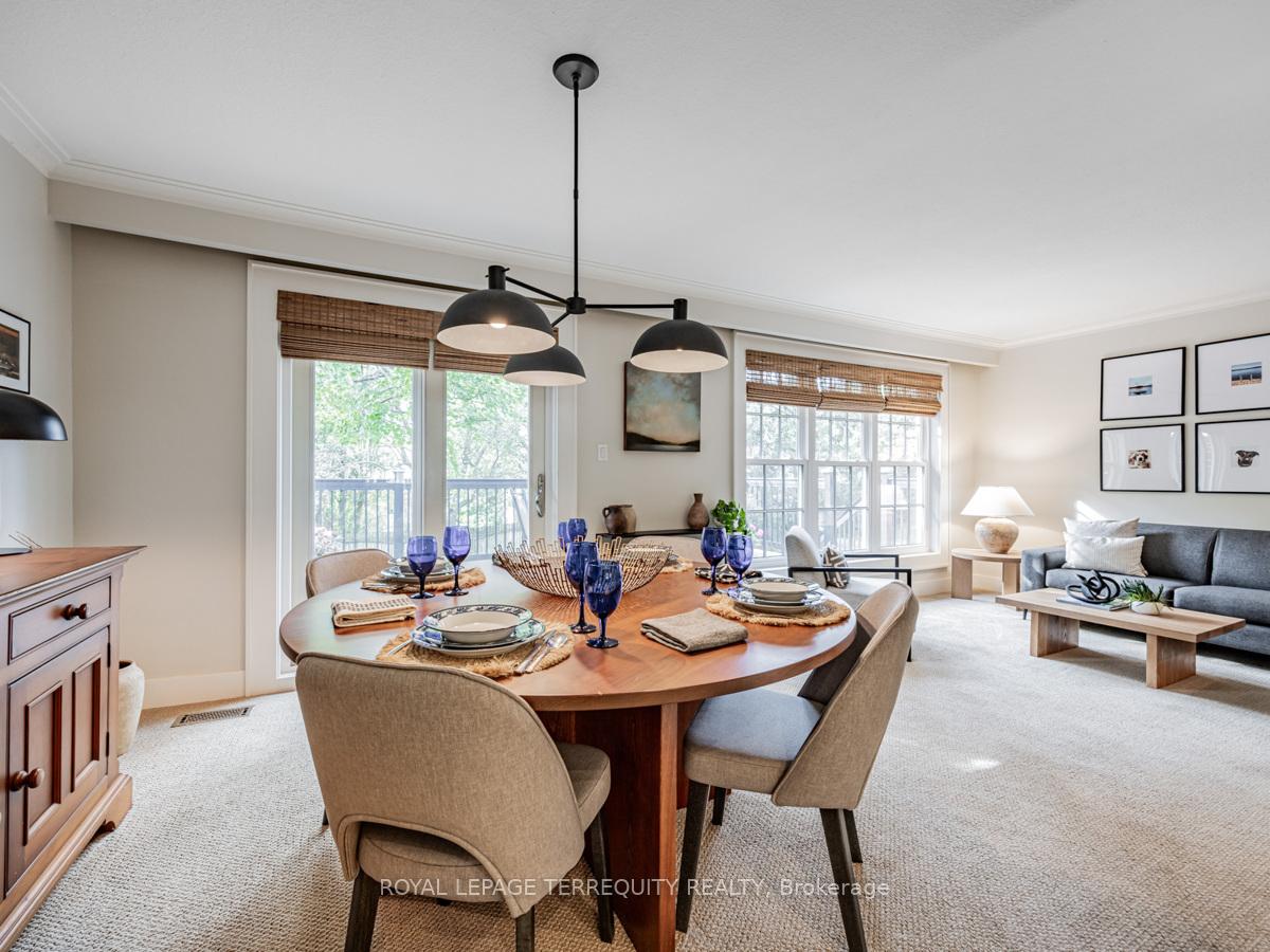 Photo 10 of 8 Arrowflight Drive, Markham, Bullock — HOMEH