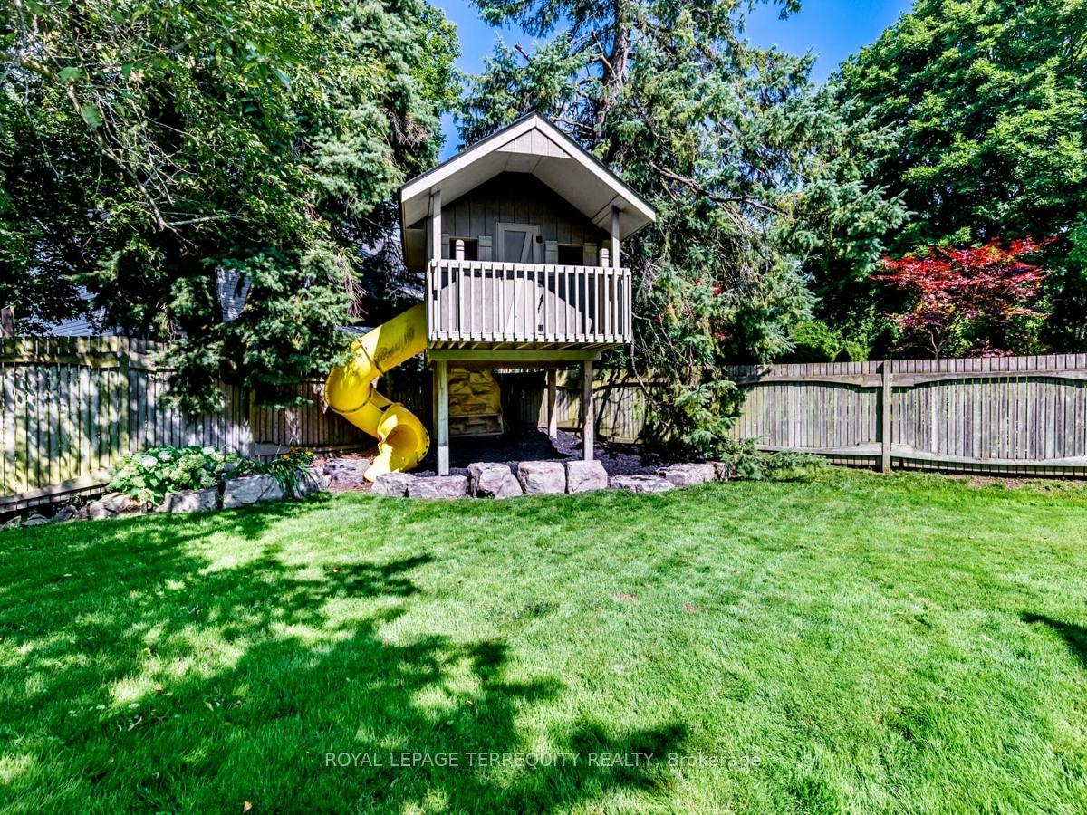 Photo 36 of 8 Arrowflight Drive, Markham, Bullock — HOMEH