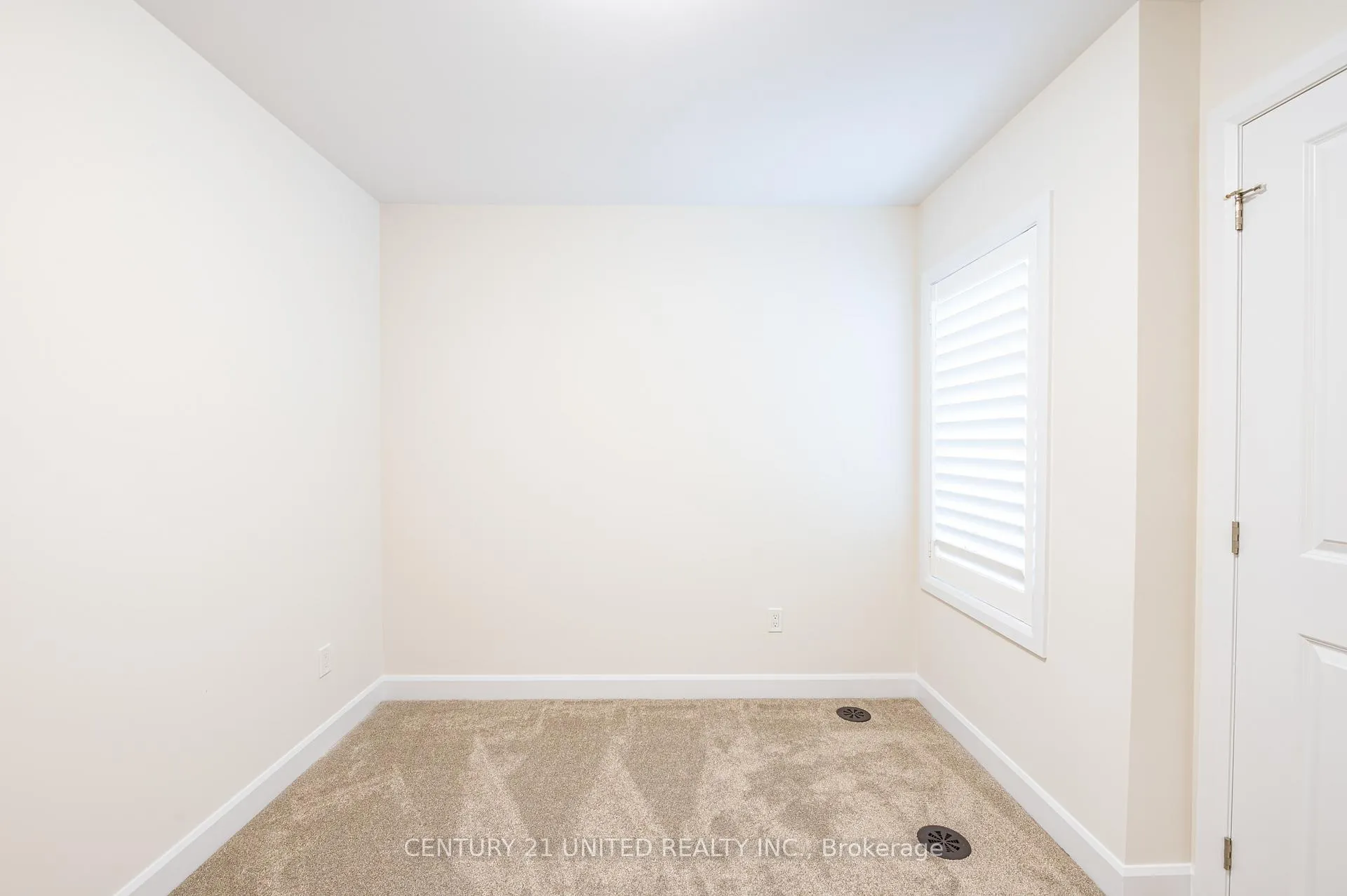 Photo 29 of 313 Mullighan Gardens, Peterborough, Monaghan Ward 2 — HOMEH