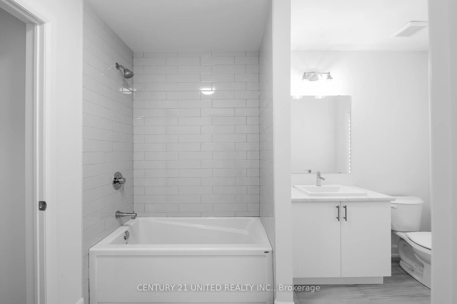 Photo 32 of 313 Mullighan Gardens, Peterborough, Monaghan Ward 2 — HOMEH