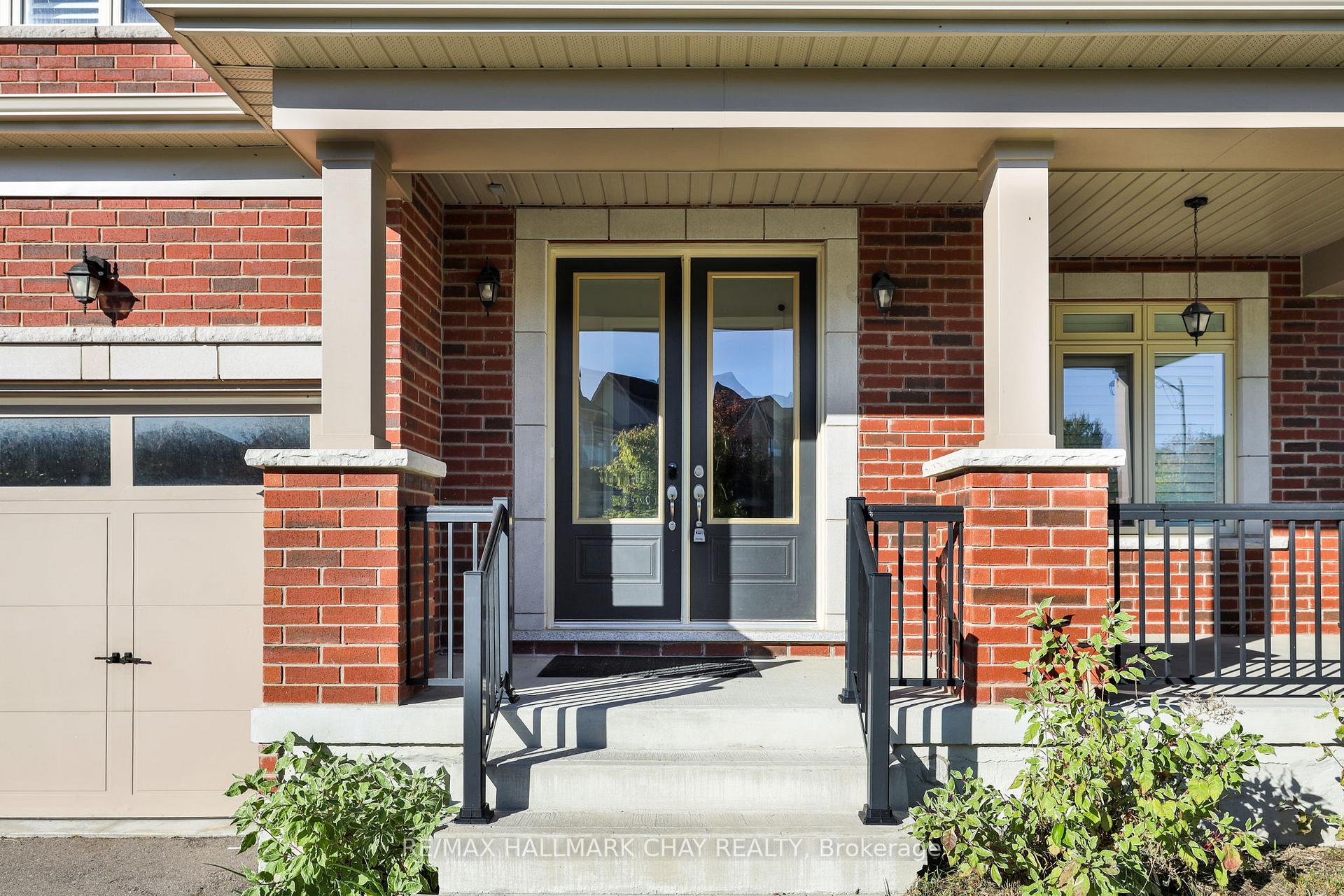 Photo 4 of 38 Gould Crescent, New Tecumseth, Tottenham — HOMEH
