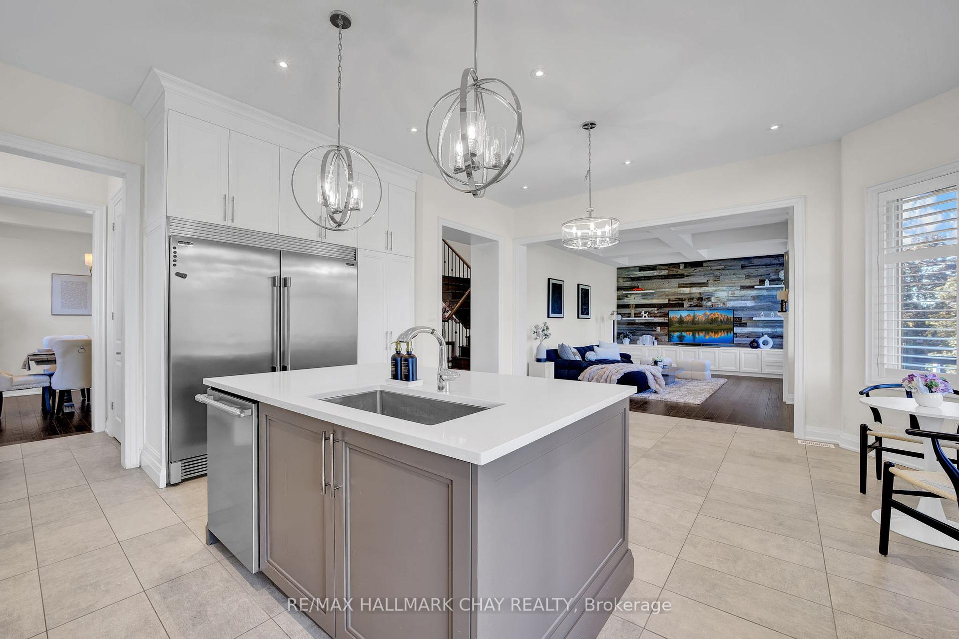 Photo 10 of 38 Gould Crescent, New Tecumseth, Tottenham — HOMEH