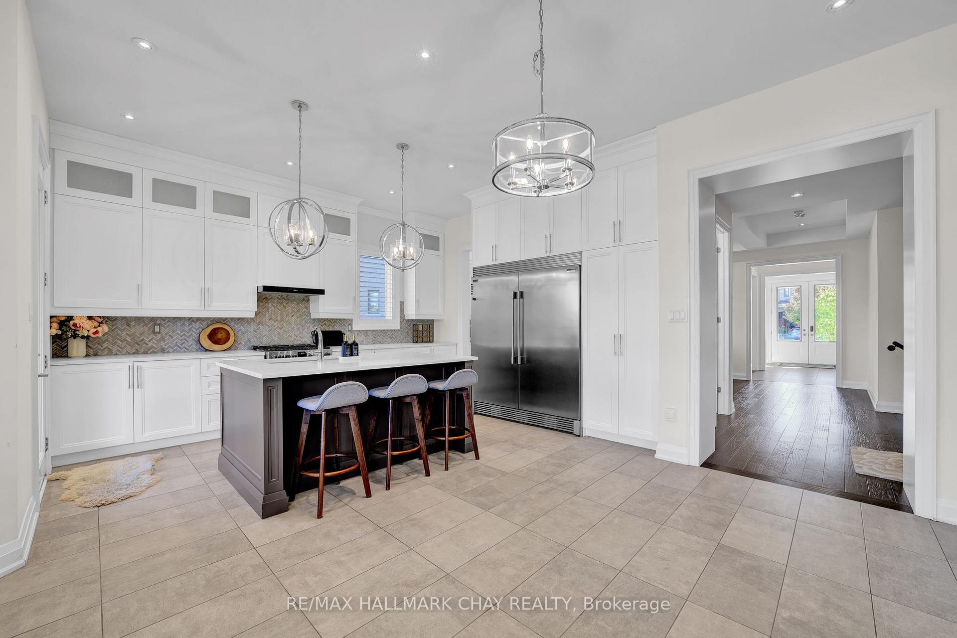 Photo 11 of 38 Gould Crescent, New Tecumseth, Tottenham — HOMEH