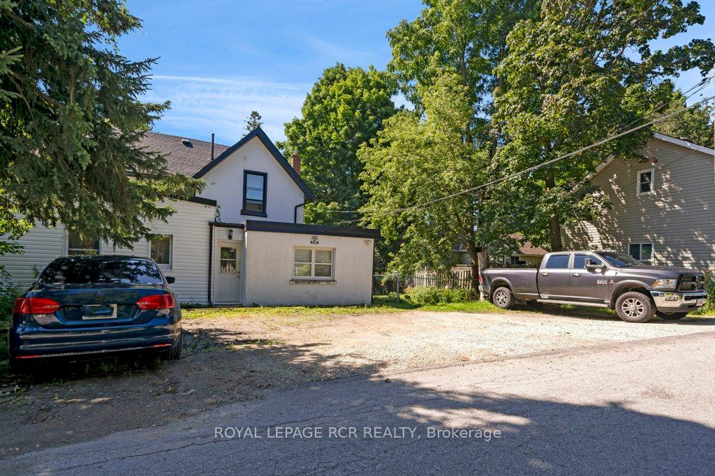 Photo 22 of Unit Unit #2, 9 Second Avenue, Orangeville — HOMEH
