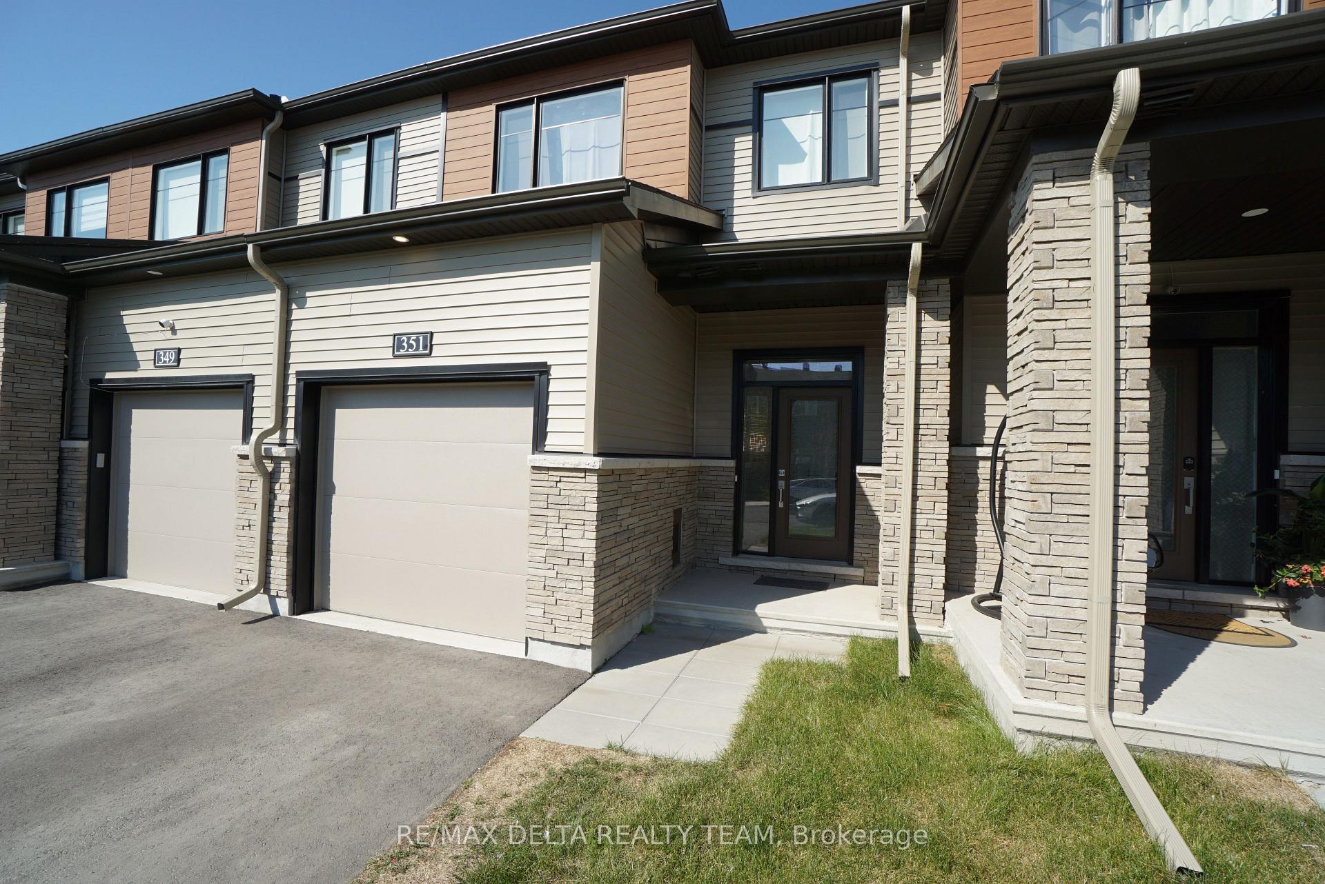 Photo 2 of 351 Establish Avenue, Ottawa, Avalon West — HOMEH