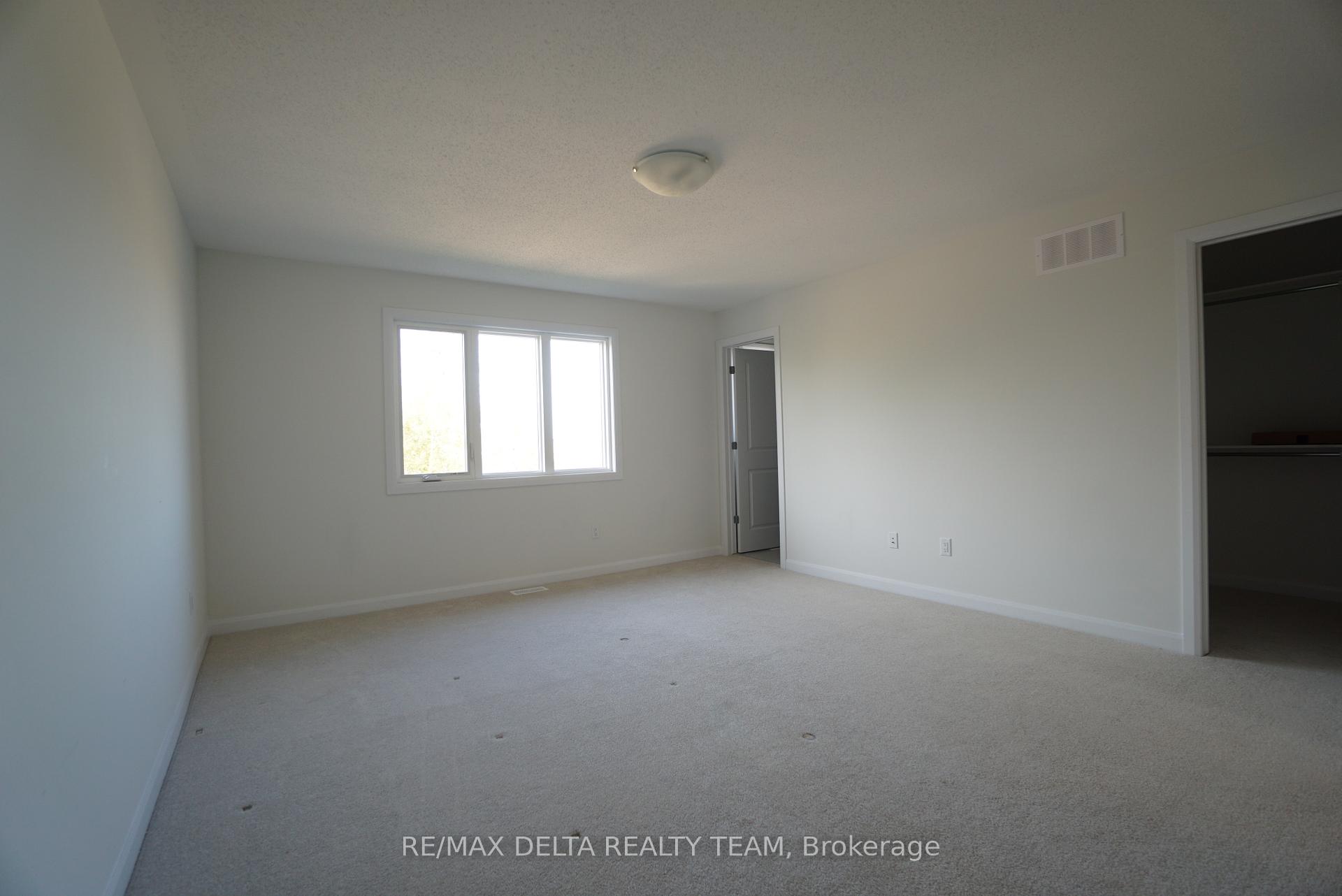 Photo 10 of 351 Establish Avenue, Ottawa, Avalon West — HOMEH