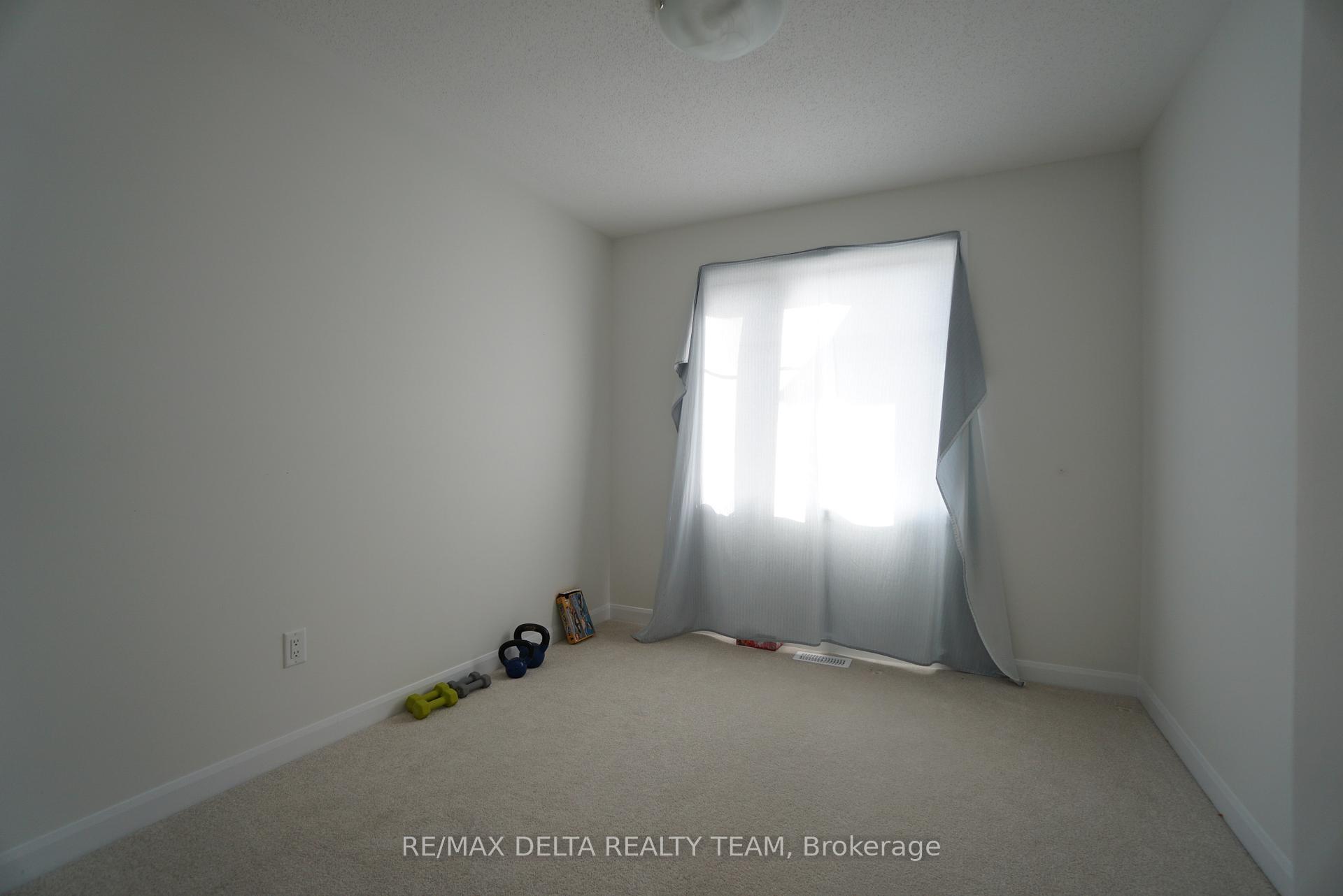 Photo 17 of 351 Establish Avenue, Ottawa, Avalon West — HOMEH