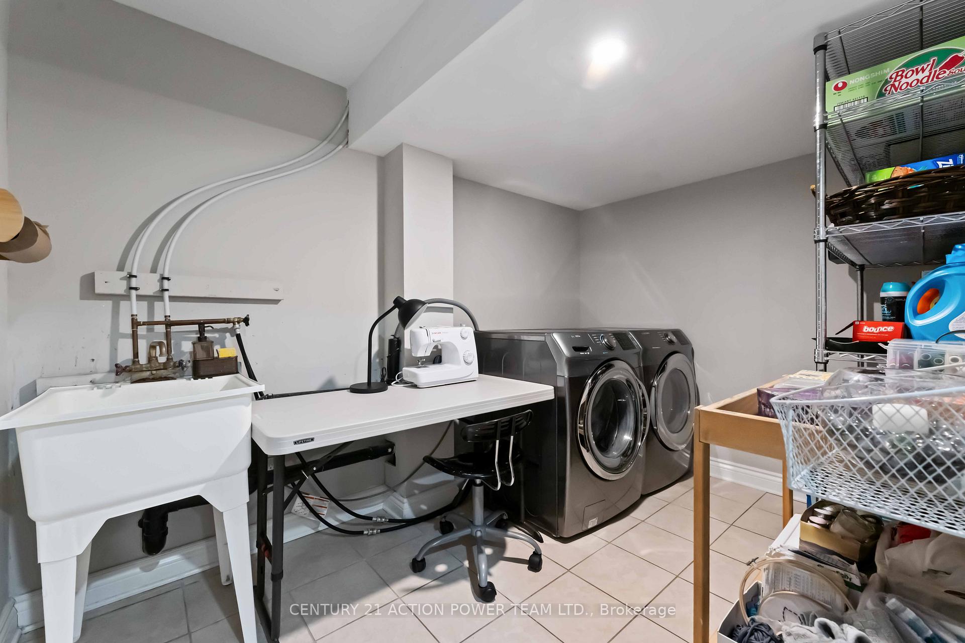 Photo 32 of 54 Malachigan Crescent, Ottawa, Avalon West — HOMEH