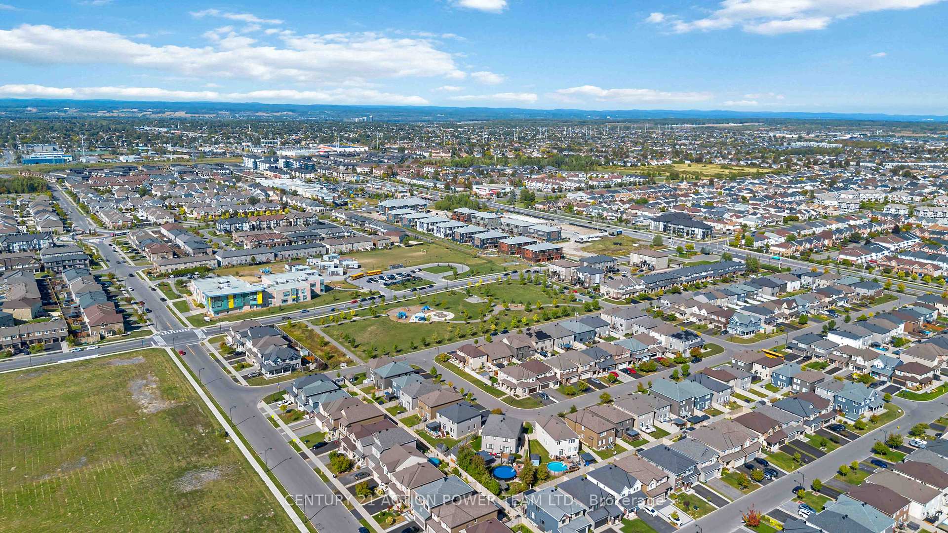 Photo 46 of 54 Malachigan Crescent, Ottawa, Avalon West — HOMEH