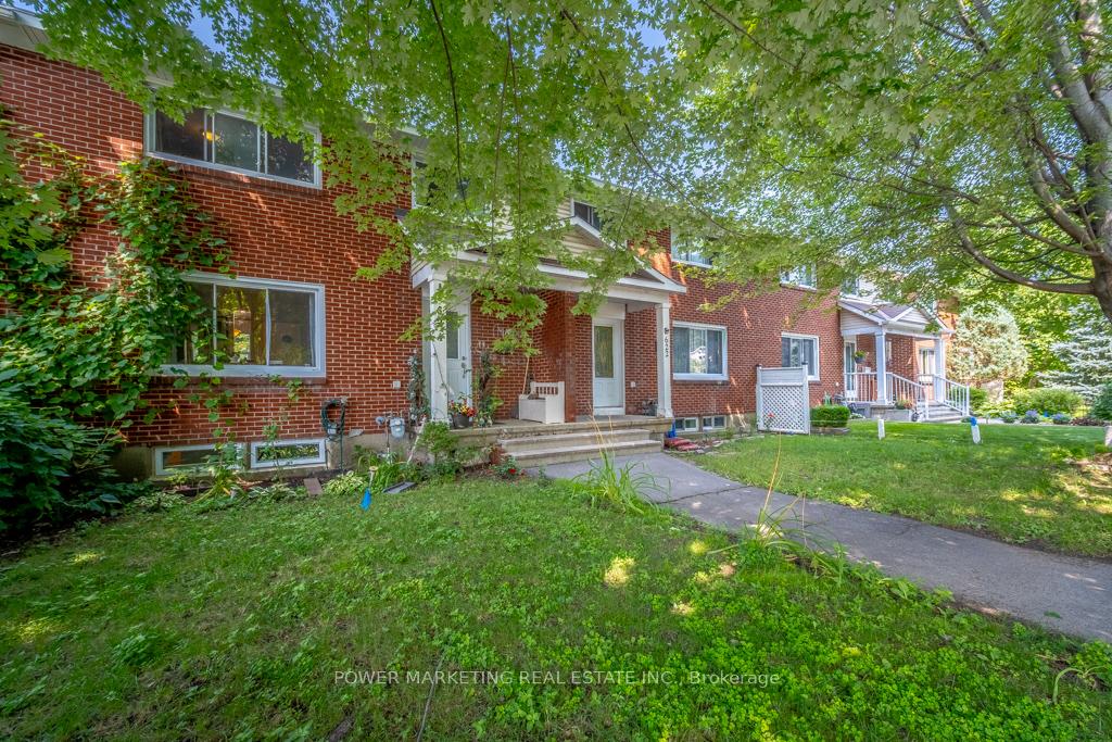 Photo 2 of 624 Borthwick Avenue, Ottawa, Castle Heights/Rideau High — HOMEH