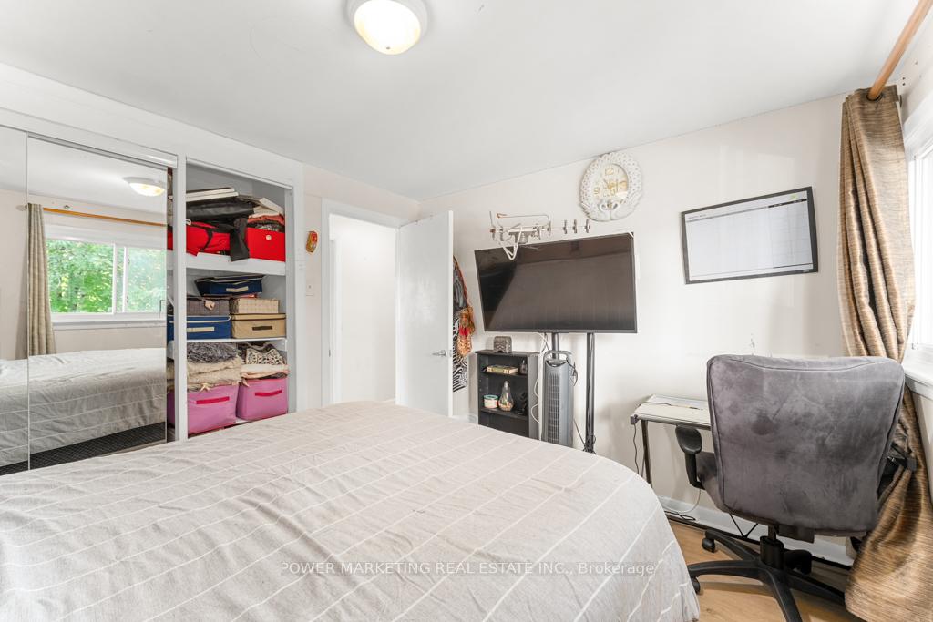 Photo 7 of 624 Borthwick Avenue, Ottawa, Castle Heights/Rideau High — HOMEH