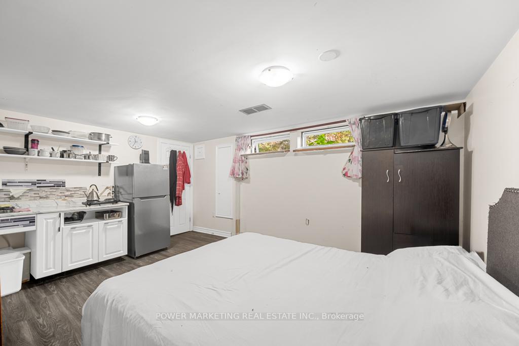 Photo 28 of 624 Borthwick Avenue, Ottawa, Castle Heights/Rideau High — HOMEH