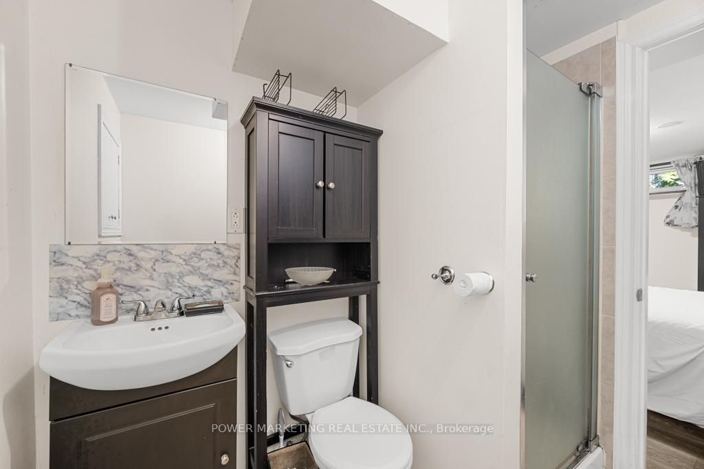 Photo 29 of 624 Borthwick Avenue, Ottawa, Castle Heights/Rideau High — HOMEH