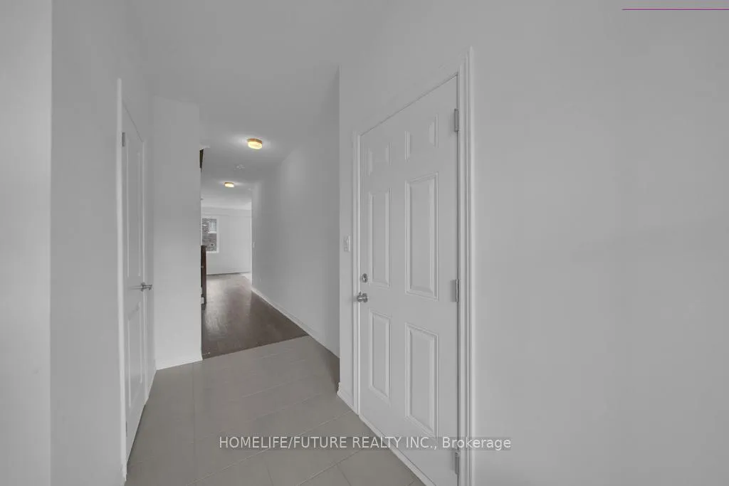 Photo 2 of 1999 Lowry Drive, Oshawa, Kedron — HOMEH