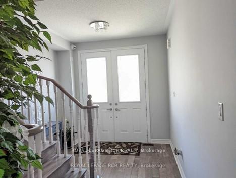 Photo 2 of 14 Atkinson Crescent, New Tecumseth, Alliston — HOMEH