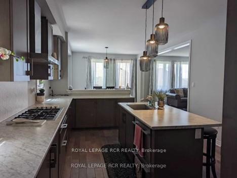Photo 5 of 14 Atkinson Crescent, New Tecumseth, Alliston — HOMEH