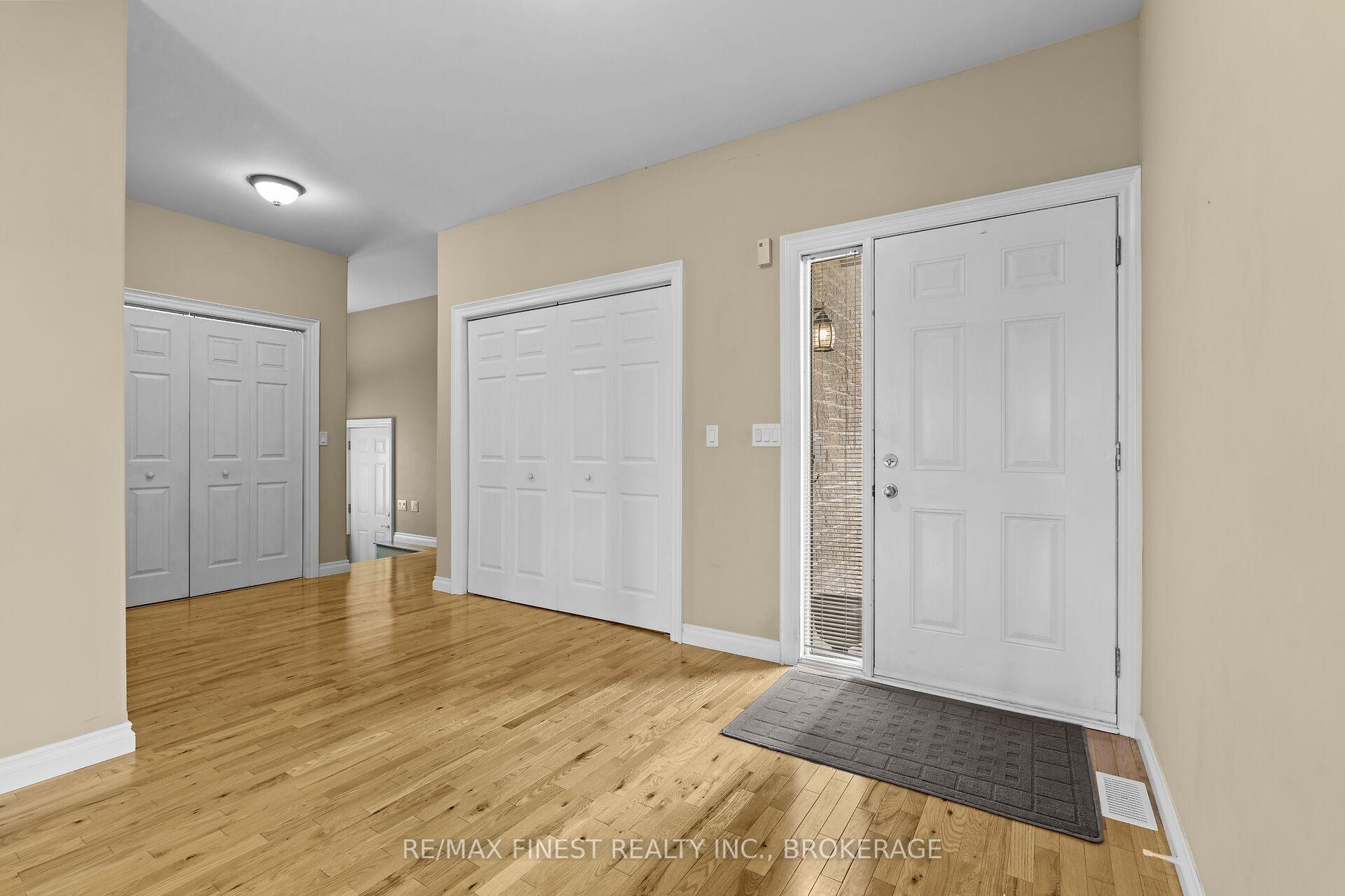 Photo 5 of 823 Kananaskis Drive, Kingston, City Northwest — HOMEH