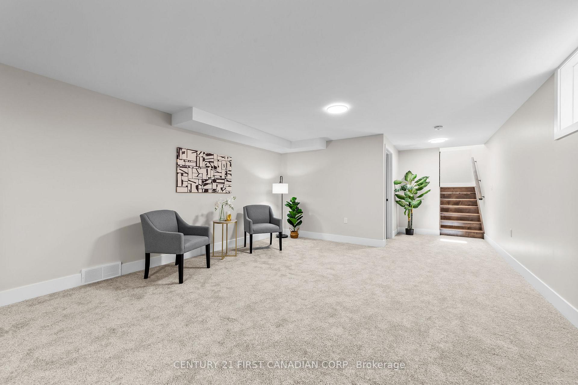 Photo 25 of 23 Sheldabren Street, North Middlesex, Alisa Craig — HOMEH