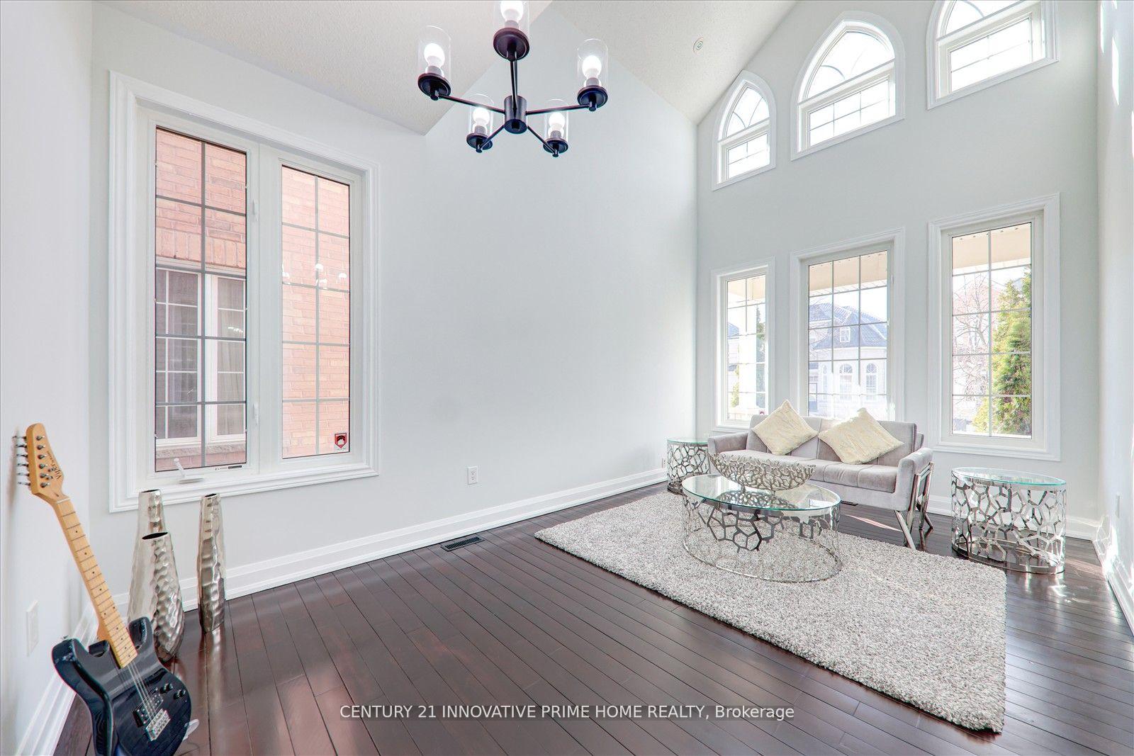 Photo 6 of 106 Geddington Crescent, Markham, Box Grove — HOMEH