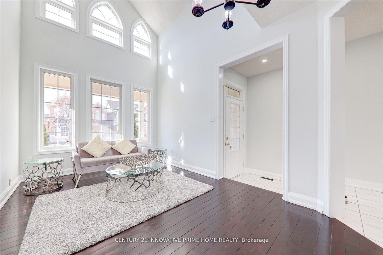 Photo 8 of 106 Geddington Crescent, Markham, Box Grove — HOMEH