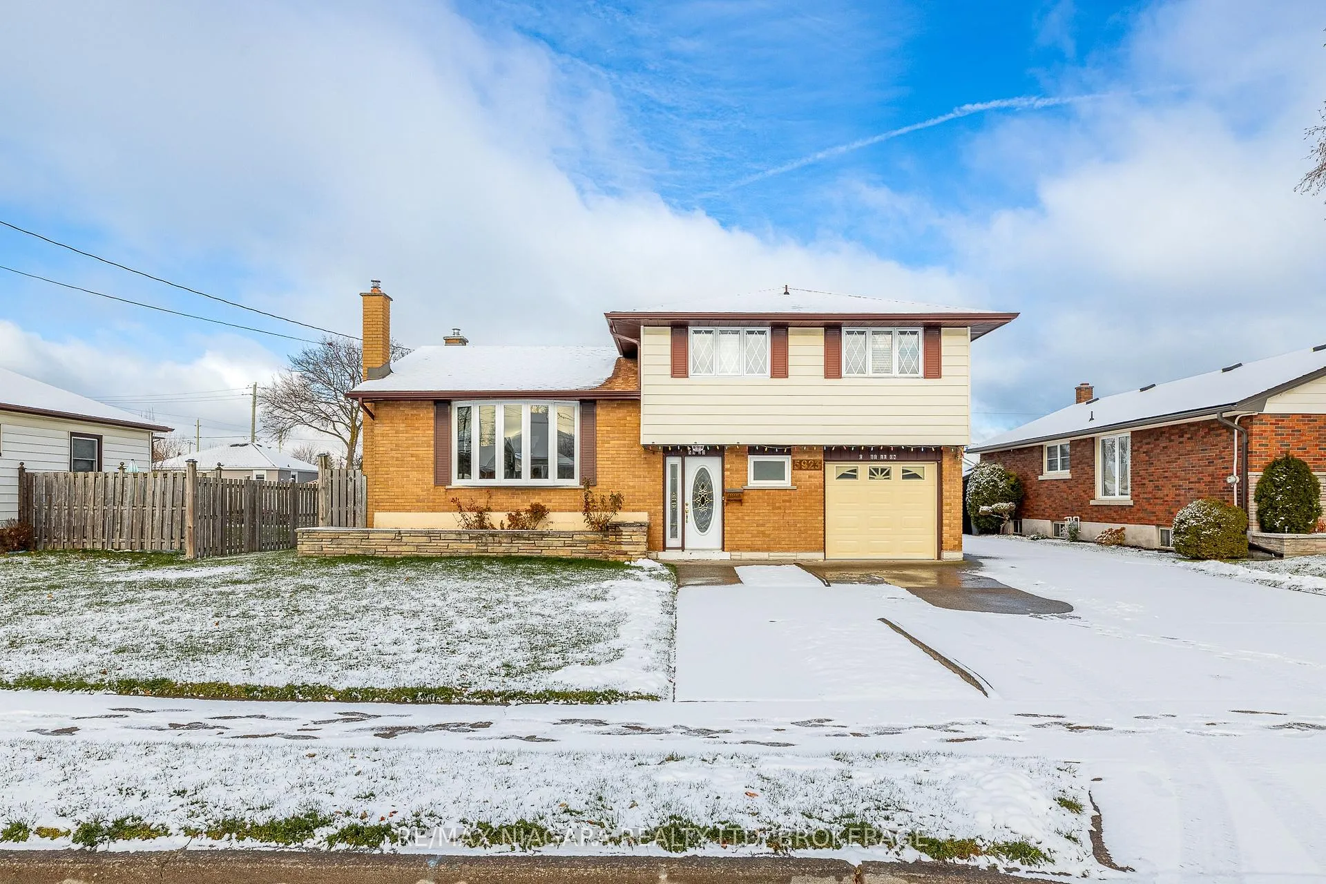 Photo 1 of 5923 Keith Street, Niagara Falls, Church's Lane — HOMEH