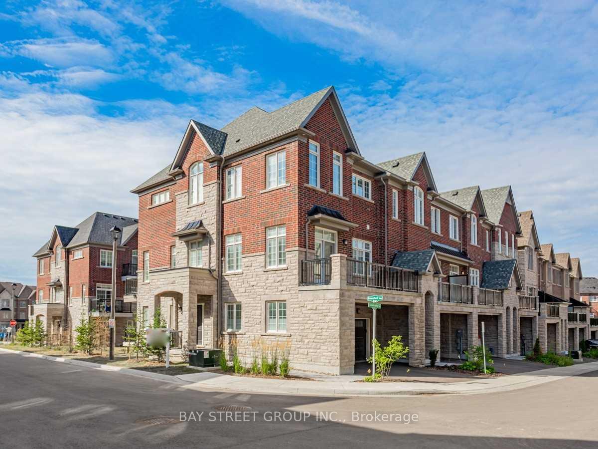 Front of 29 Creekvalley Lane
