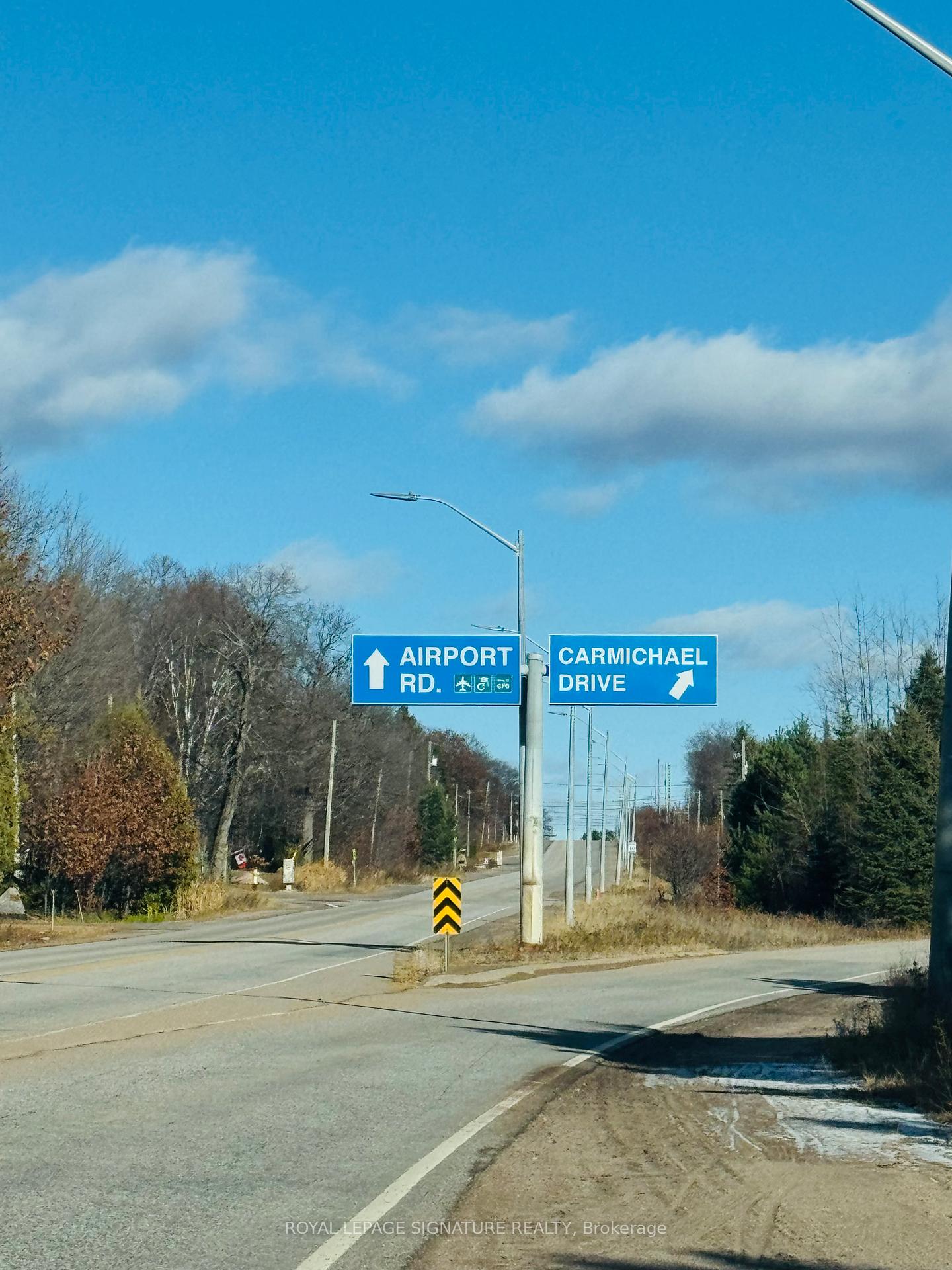 Photo 4 of 453 Carmichael Drive, North Bay, Airport — HOMEH