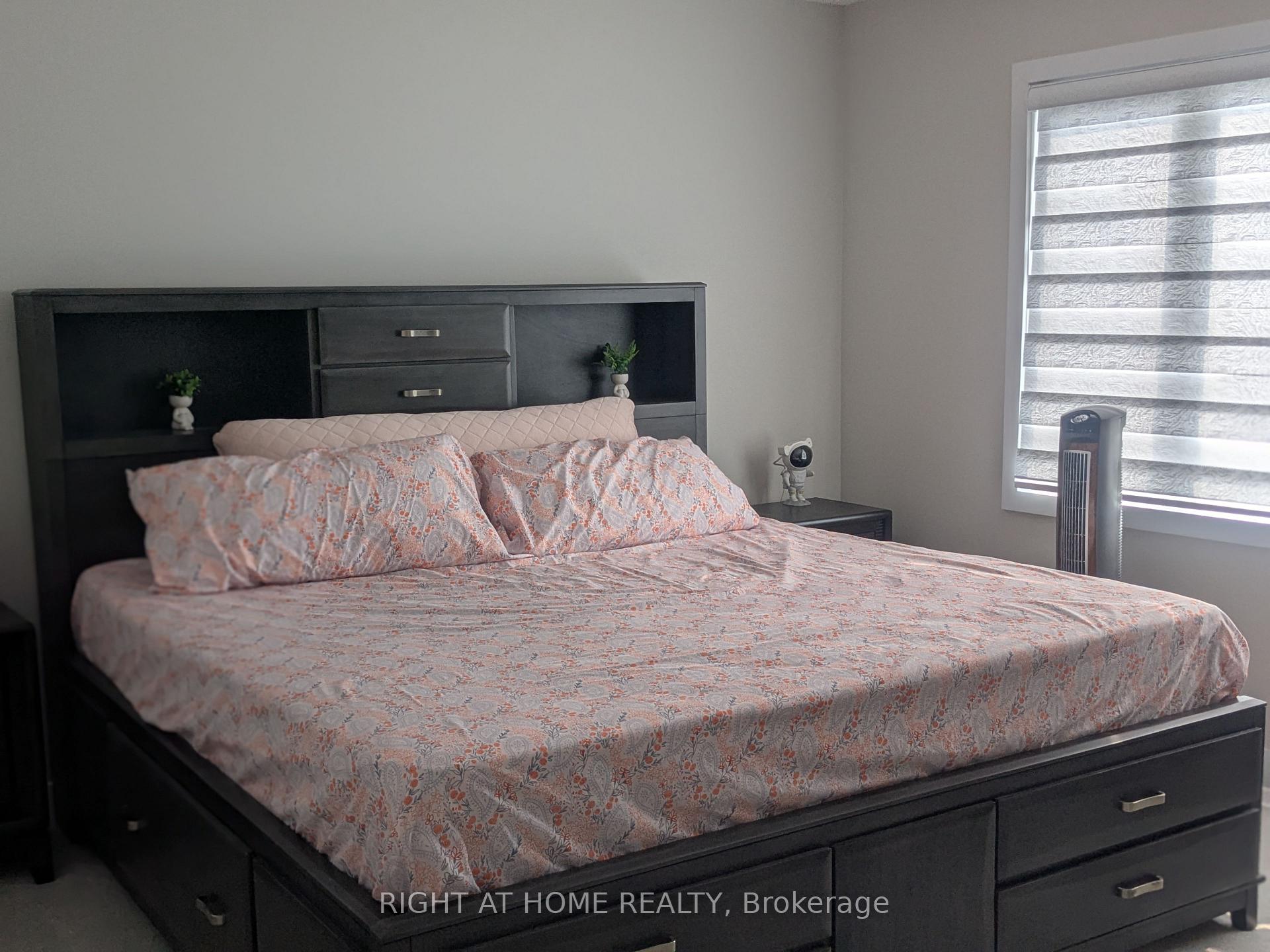 Photo 17 of 10 Tenuto Lane, Ottawa, Mer Bleue/Bradley Estates/Anderson Park — HOMEH