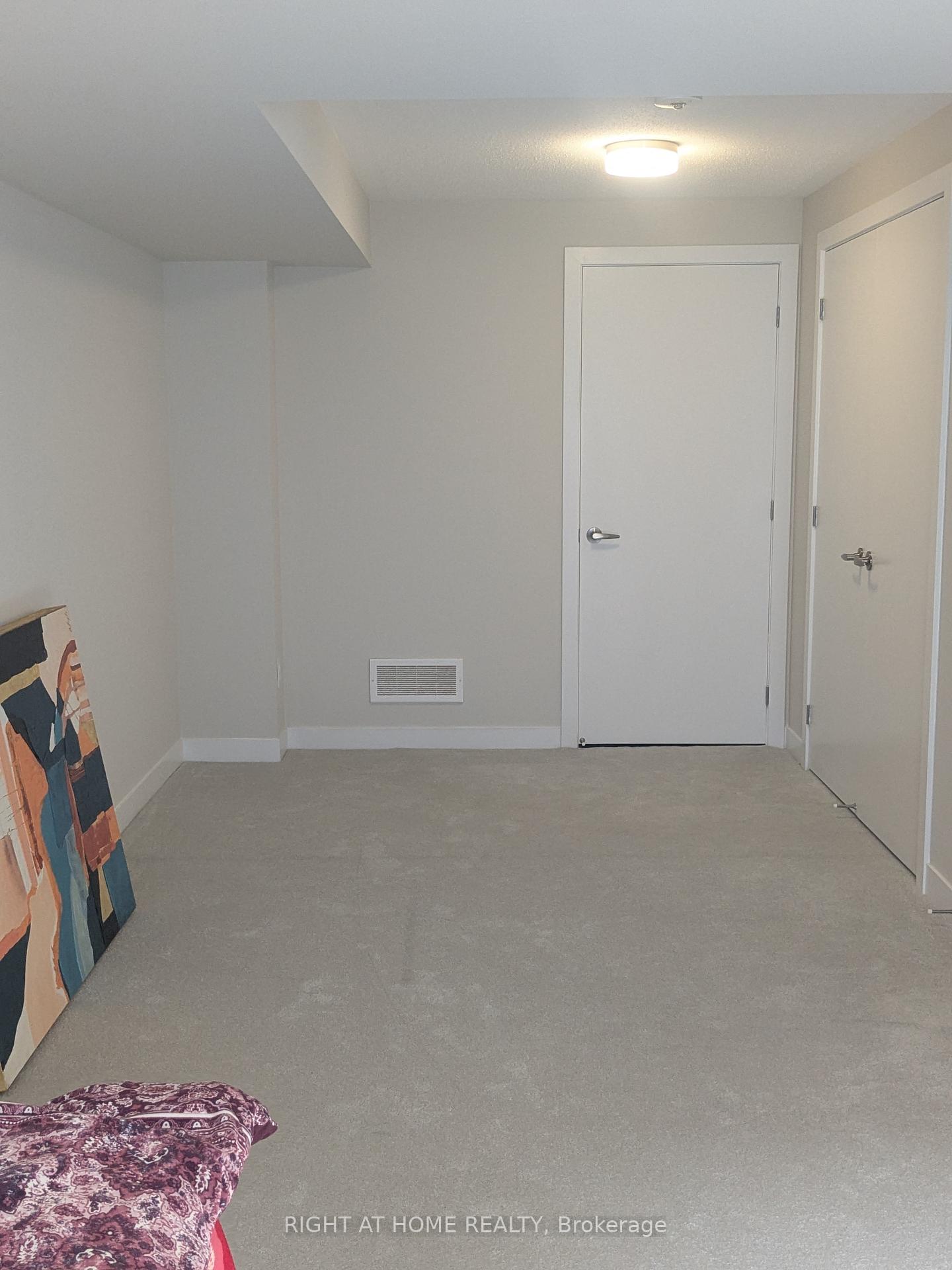 Photo 33 of 10 Tenuto Lane, Ottawa, Mer Bleue/Bradley Estates/Anderson Park — HOMEH