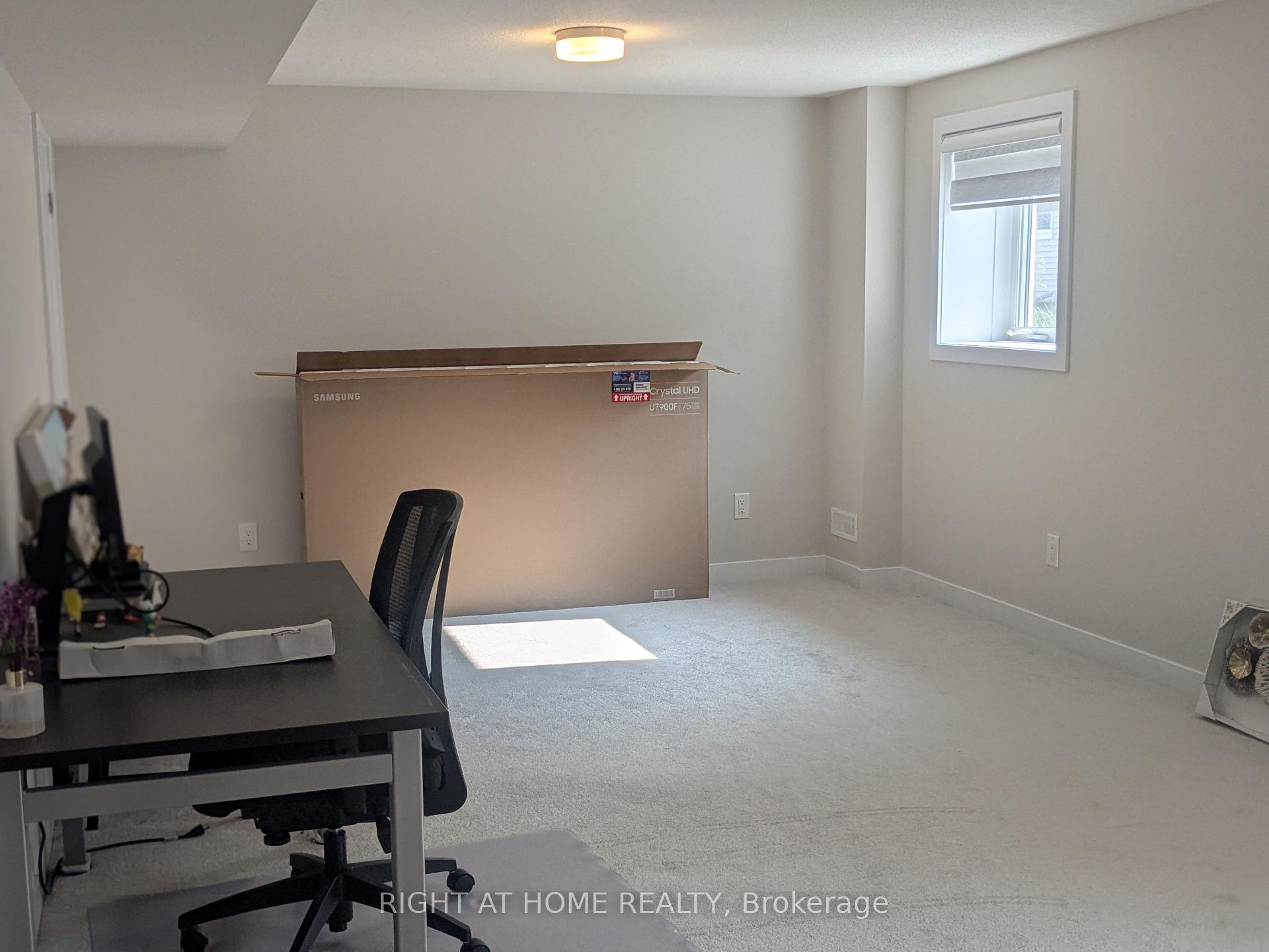 Photo 37 of 10 Tenuto Lane, Ottawa, Mer Bleue/Bradley Estates/Anderson Park — HOMEH