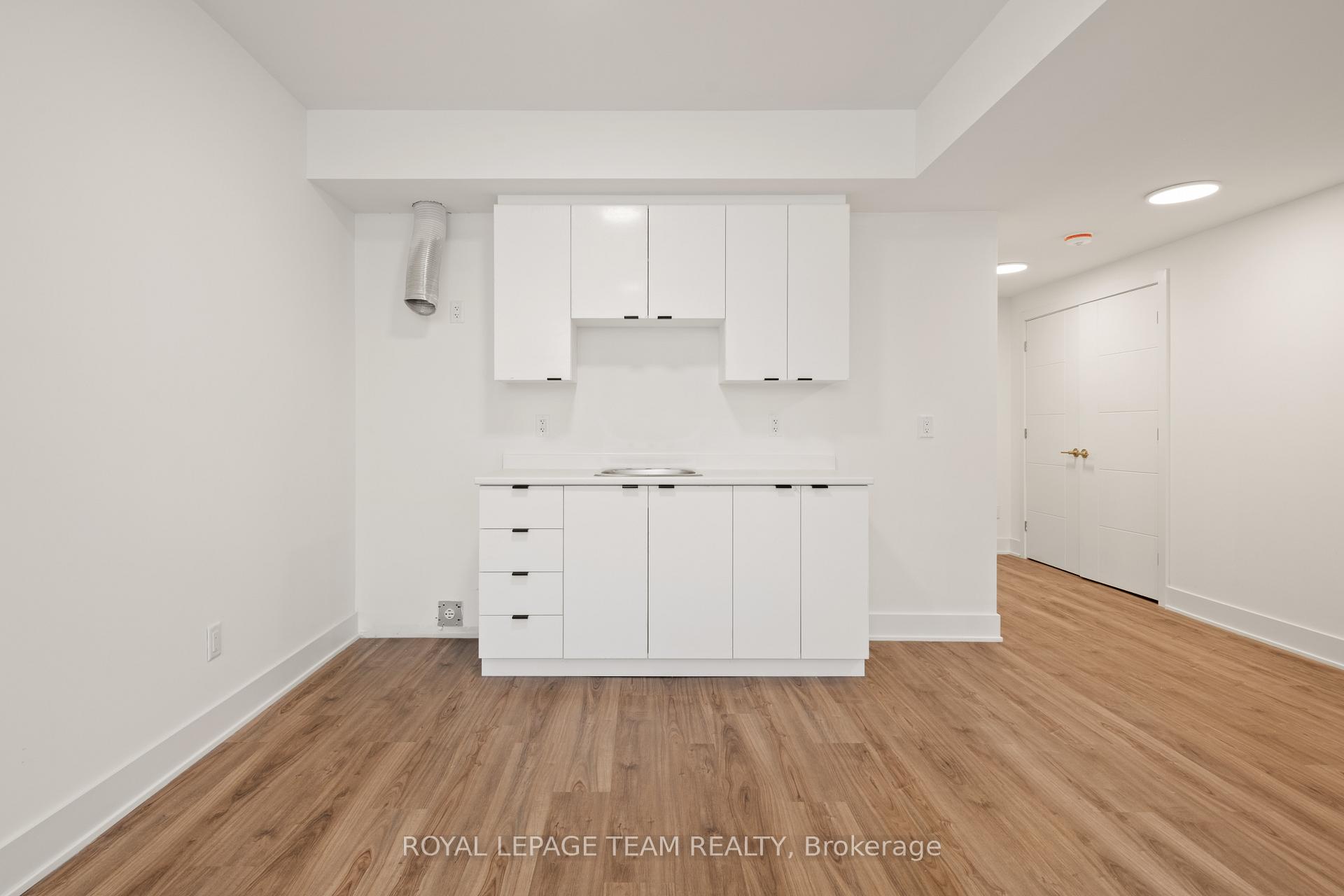 Photo 32 of 160 Prince Albert Street, Ottawa, Overbrook/Castle Heights — HOMEH