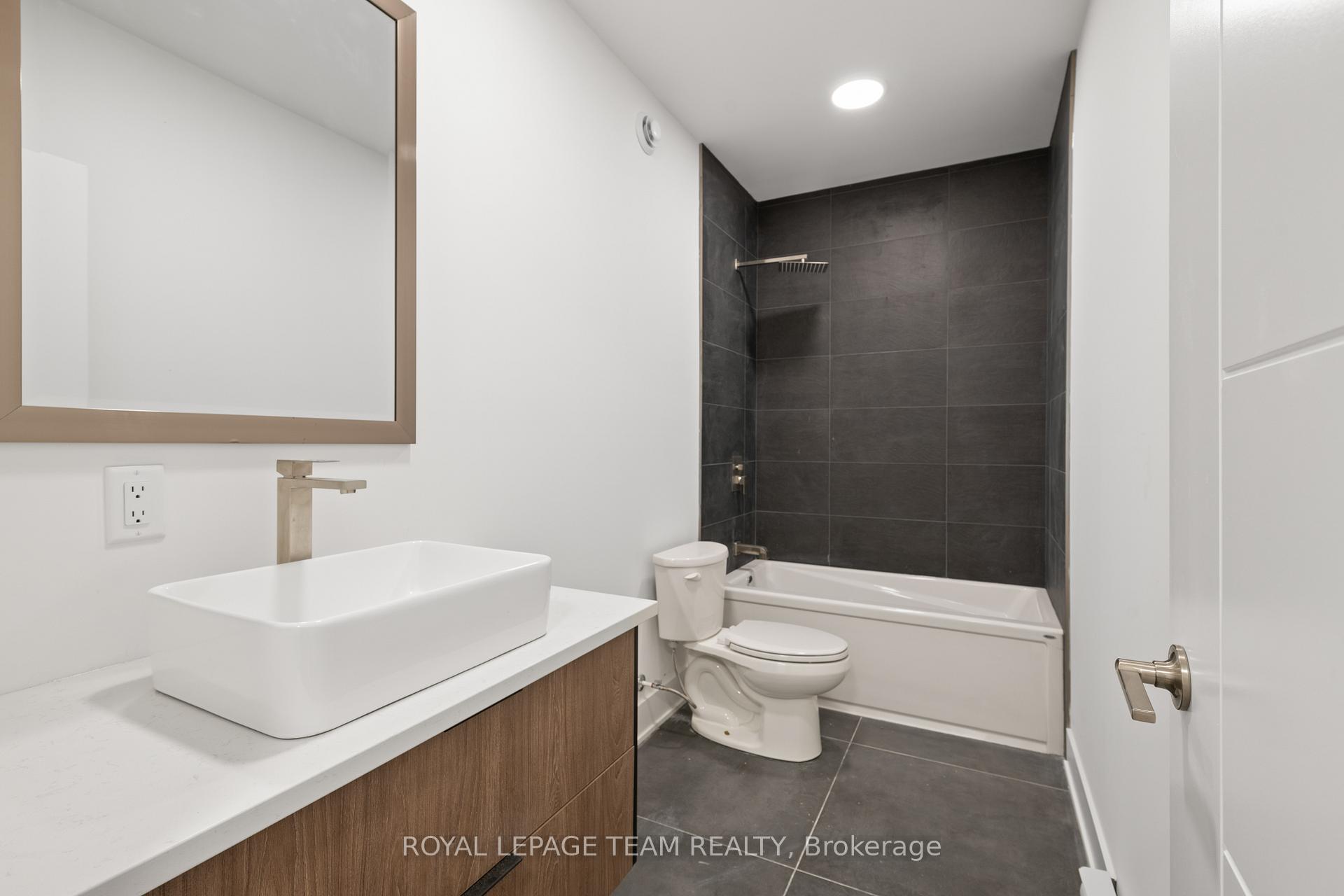 Photo 35 of 160 Prince Albert Street, Ottawa, Overbrook/Castle Heights — HOMEH