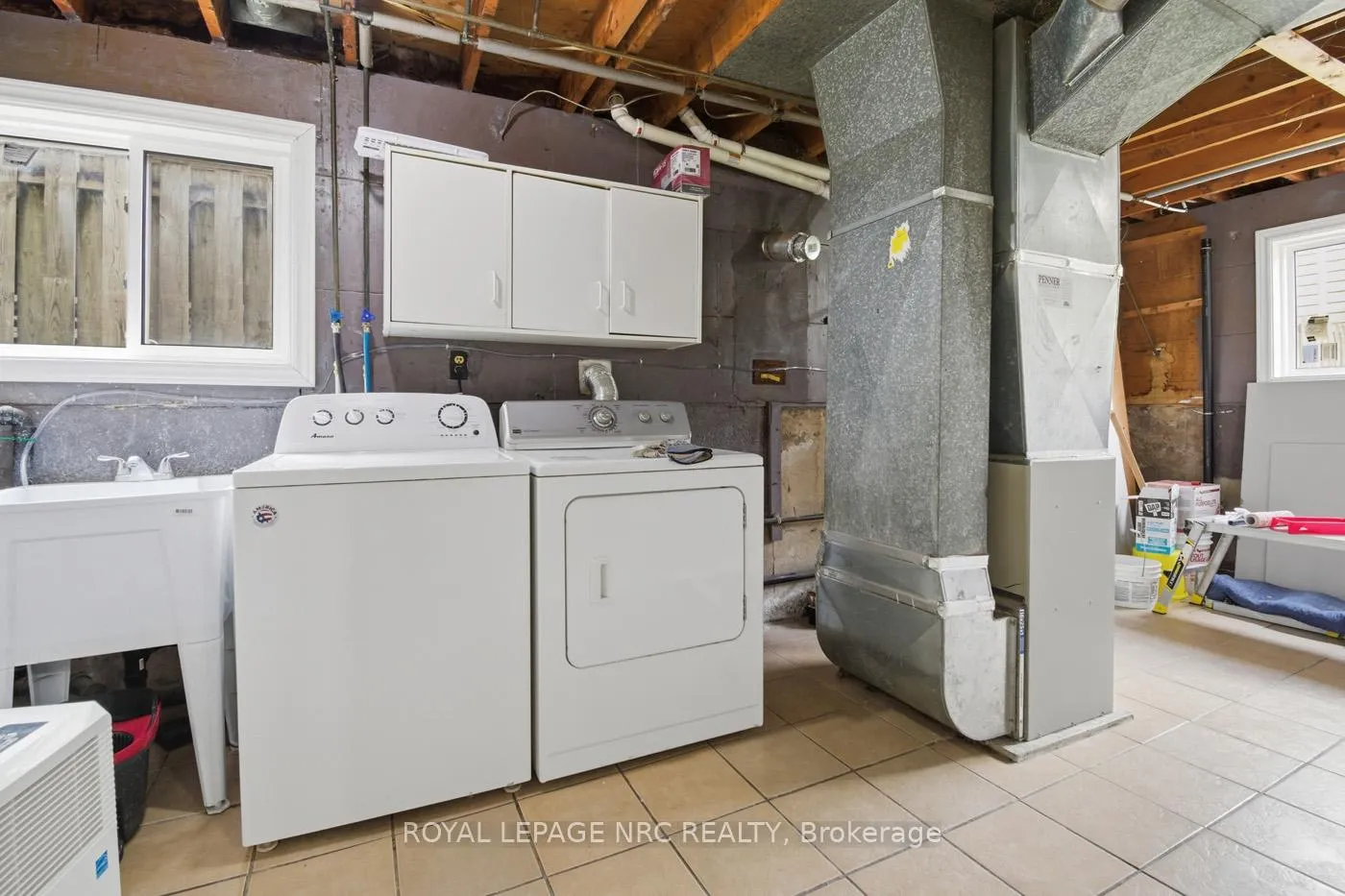 Photo 24 of 4448 Meadowvale Drive, Niagara Falls, Morrison — HOMEH