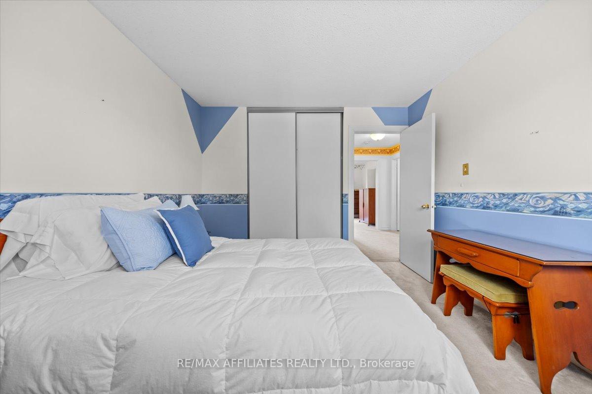 Photo 23 of 1080 St Lucia Place, Ottawa, Convent Glen North — HOMEH