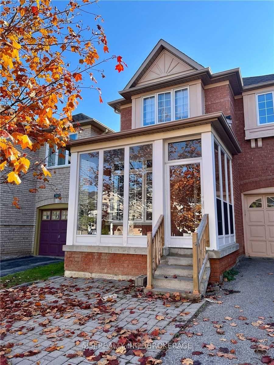 Photo 2 of 103 Gable Avenue, Markham, Berczy — HOMEH