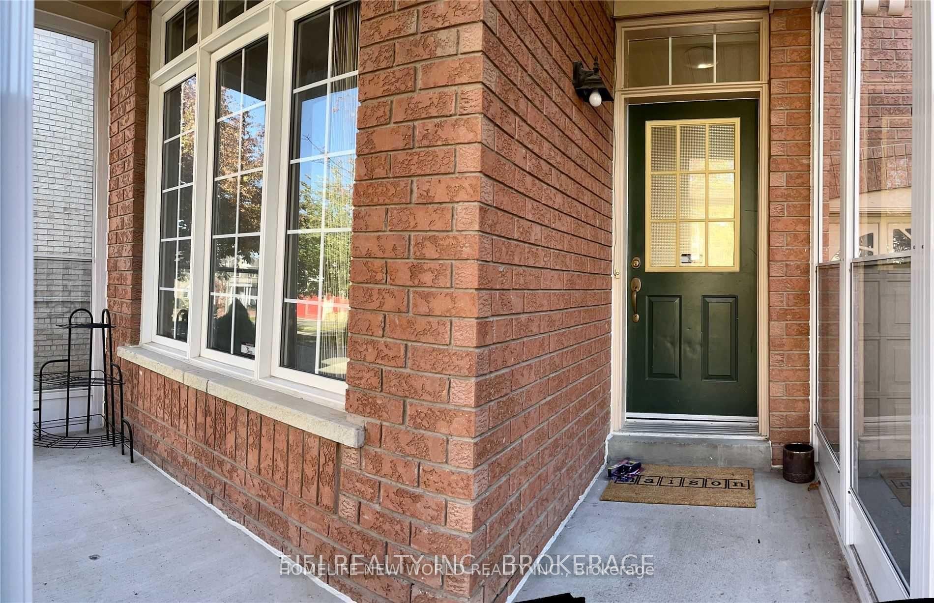 Photo 3 of 103 Gable Avenue, Markham, Berczy — HOMEH