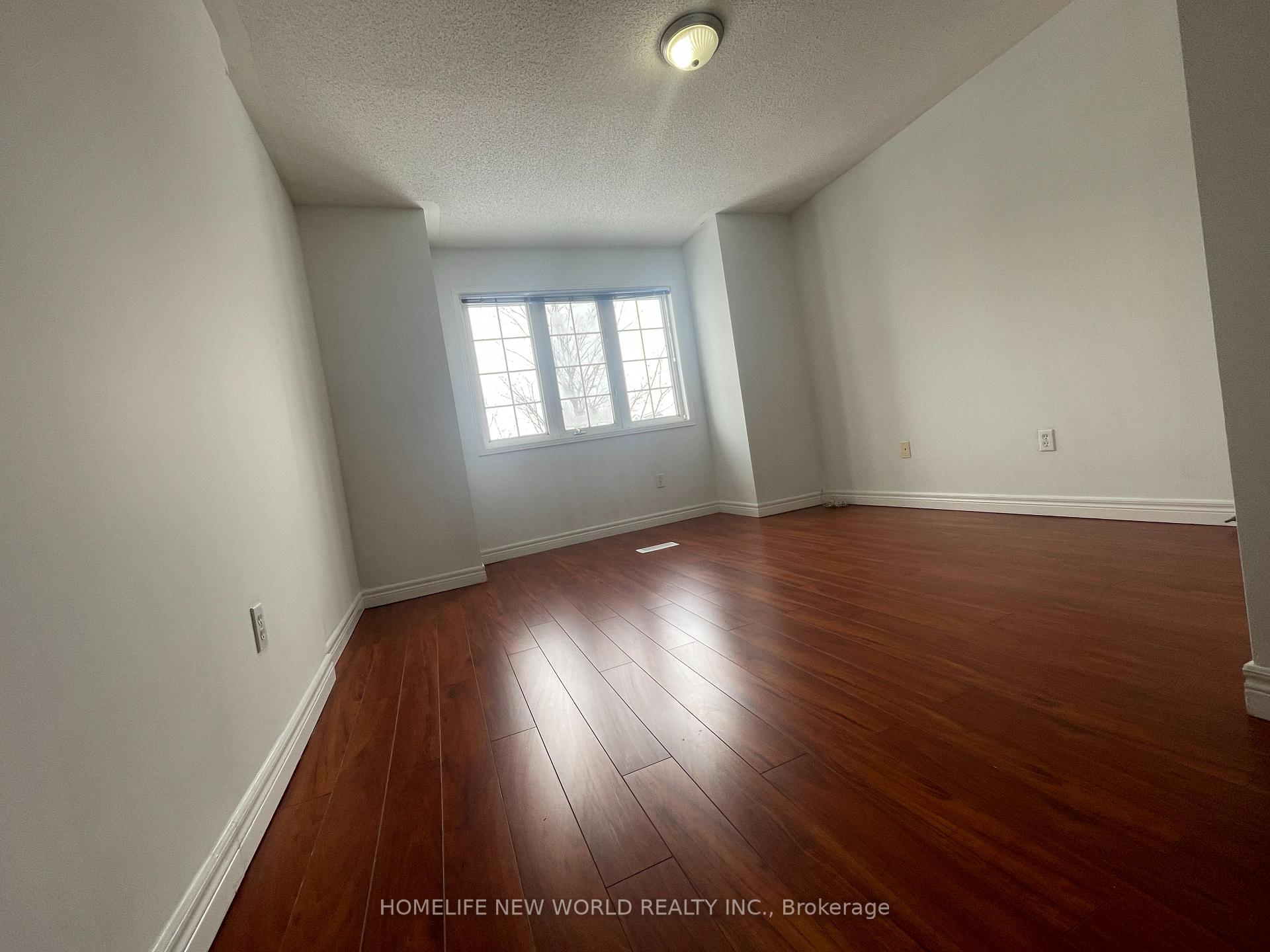 Photo 21 of 103 Gable Avenue, Markham, Berczy — HOMEH