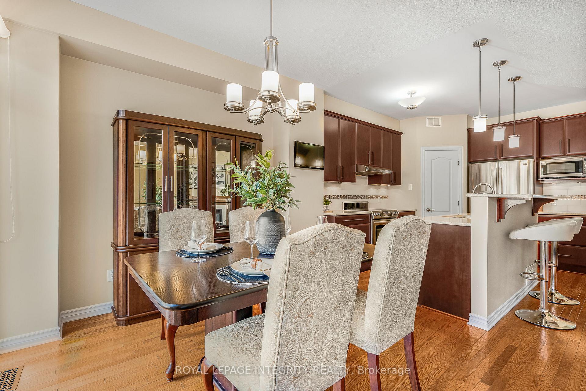 Photo 13 of 532 Rochefort Circle, Ottawa, Avalon West — HOMEH