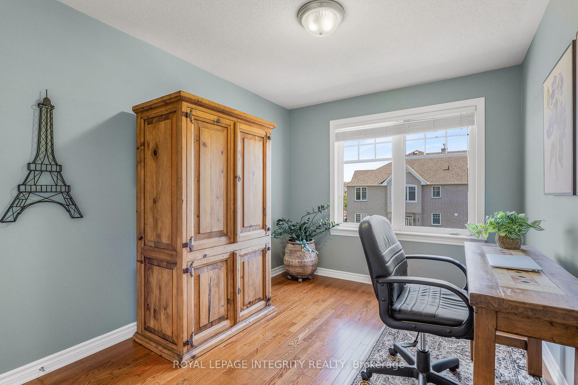 Photo 22 of 532 Rochefort Circle, Ottawa, Avalon West — HOMEH