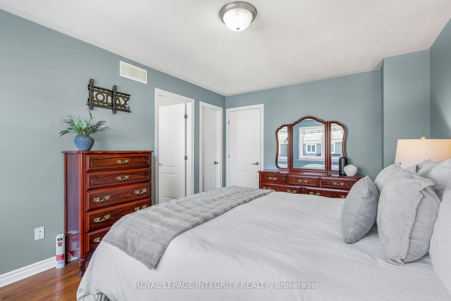 Photo 25 of 532 Rochefort Circle, Ottawa, Avalon West — HOMEH