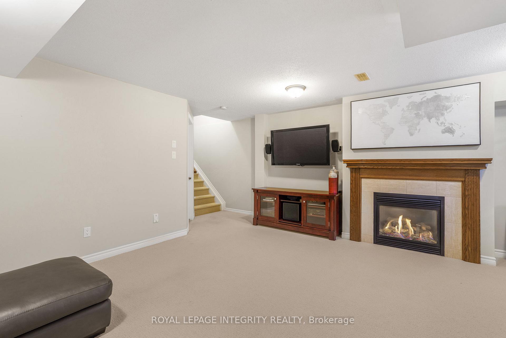 Photo 29 of 532 Rochefort Circle, Ottawa, Avalon West — HOMEH